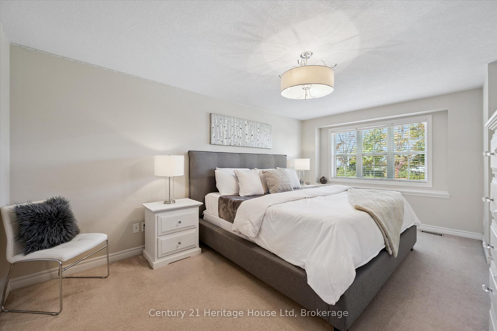 Photo 25 of 122 Creighton Avenue, Guelph, Grange Road — HOMEH