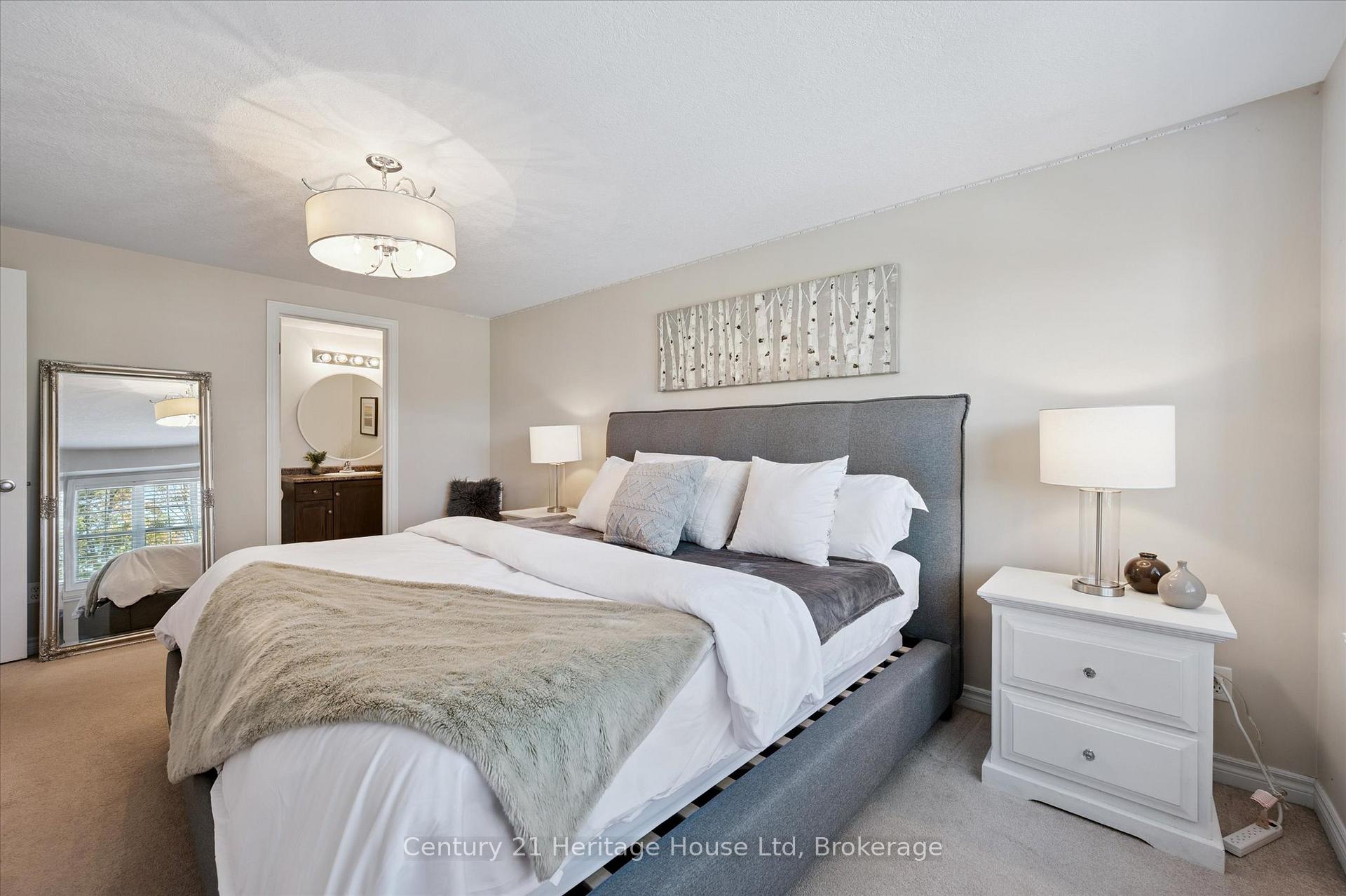 Photo 26 of 122 Creighton Avenue, Guelph, Grange Road — HOMEH