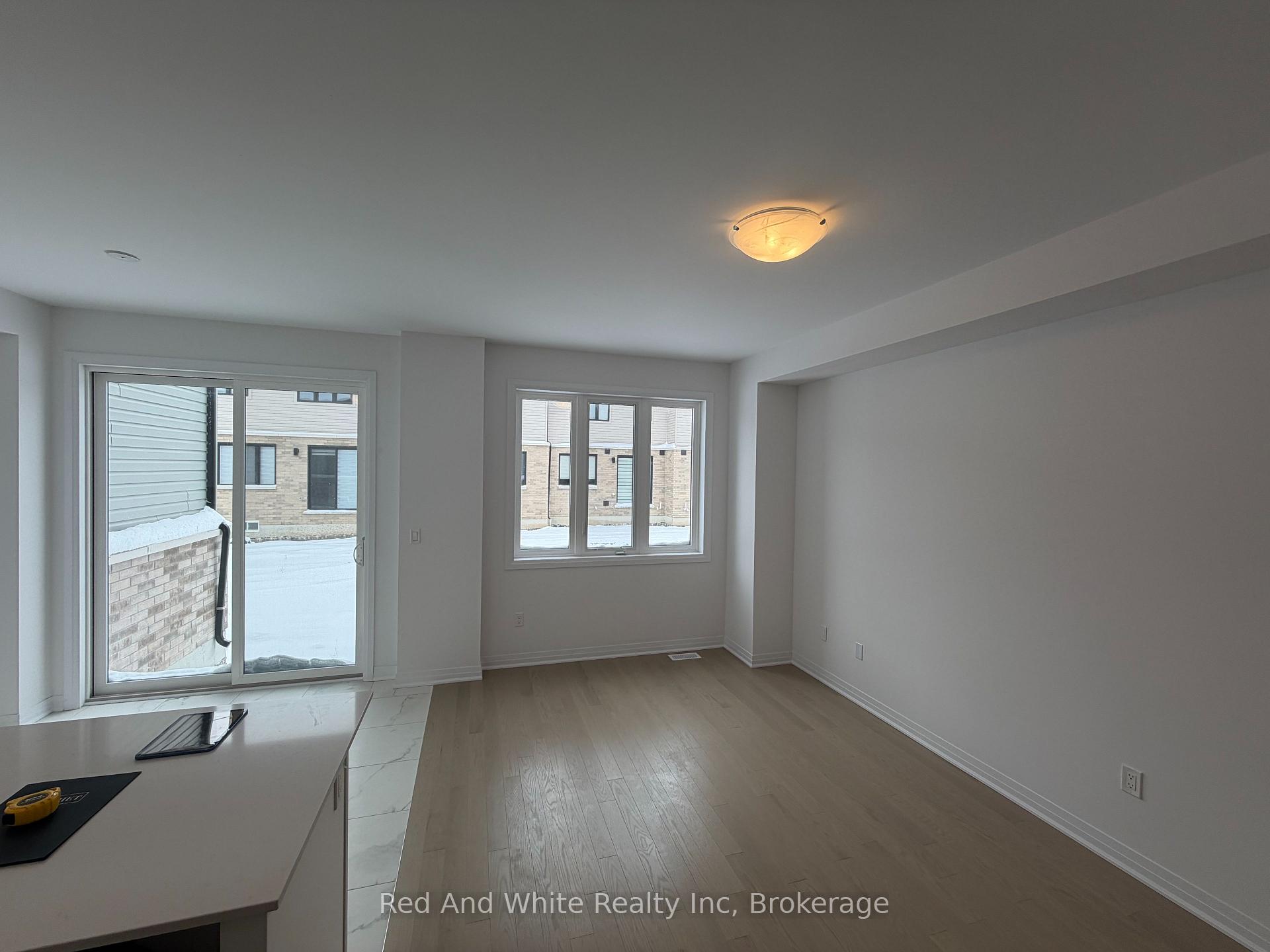 Photo 13 of 125 Manuel Street, Stratford — HOMEH