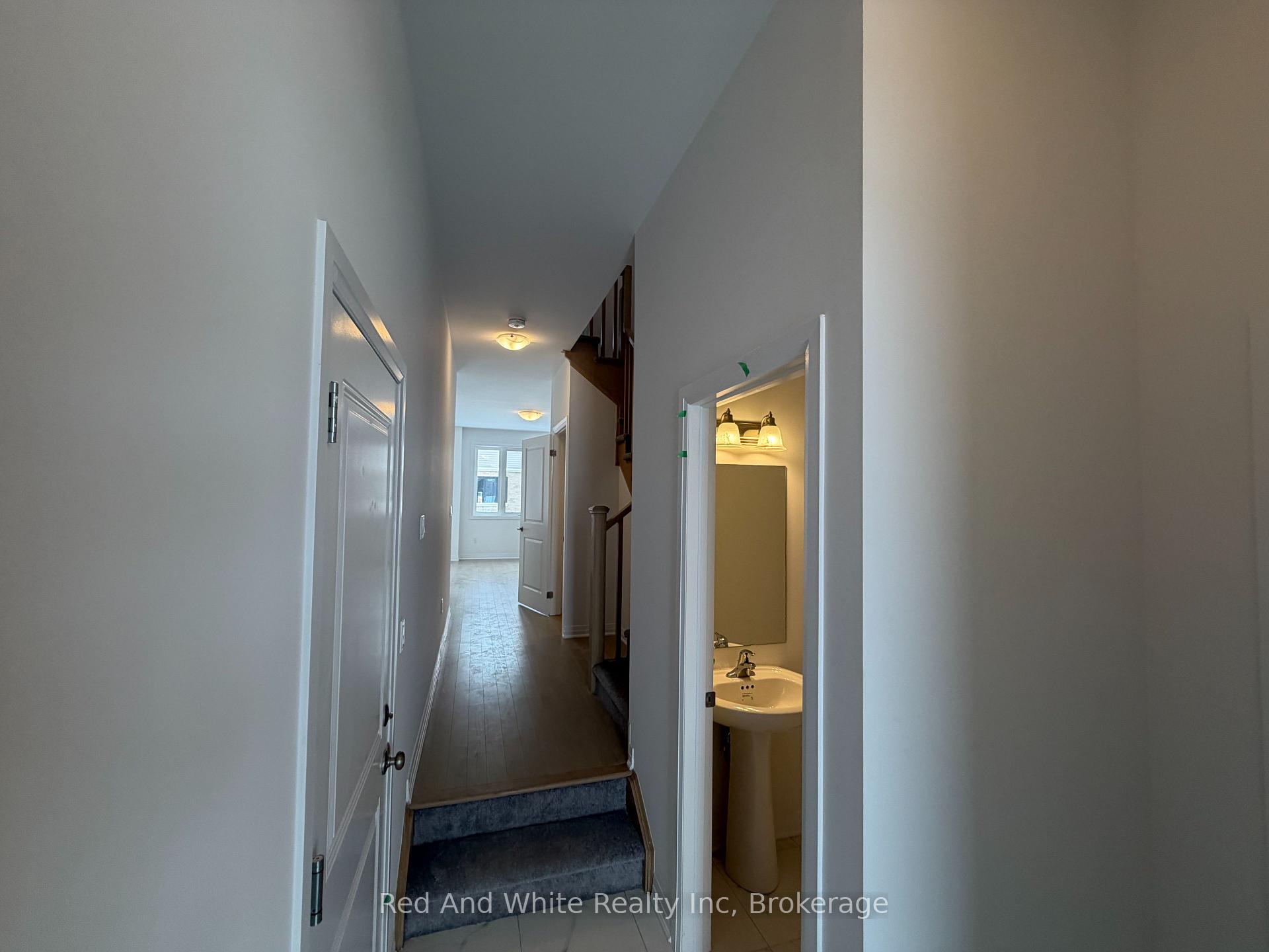 Photo 8 of 125 Manuel Street, Stratford — HOMEH