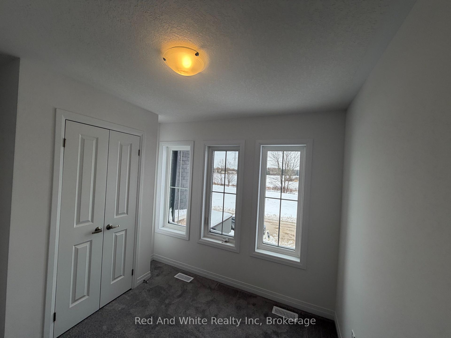 Photo 23 of 125 Manuel Street, Stratford — HOMEH