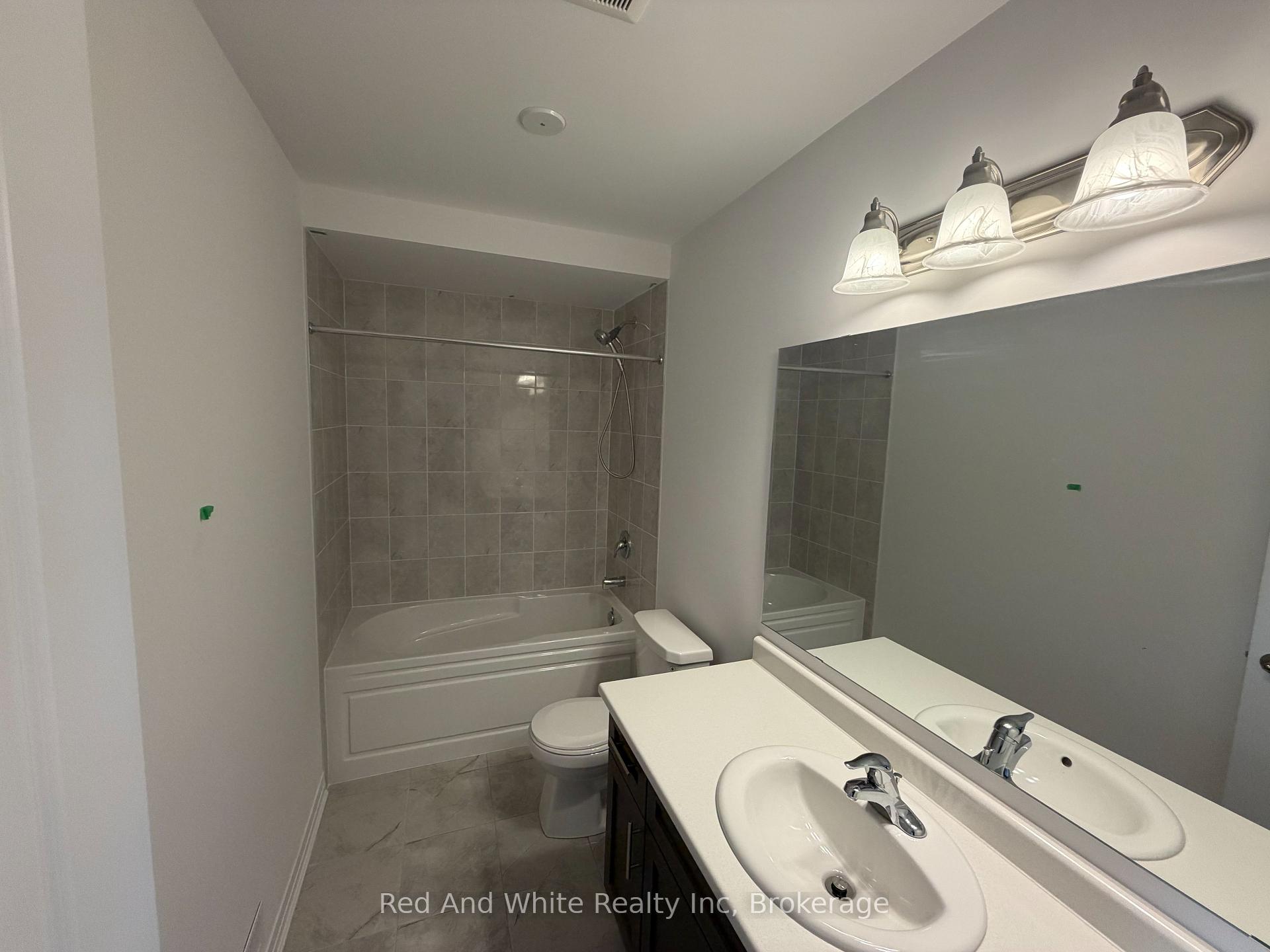 Photo 19 of 125 Manuel Street, Stratford — HOMEH
