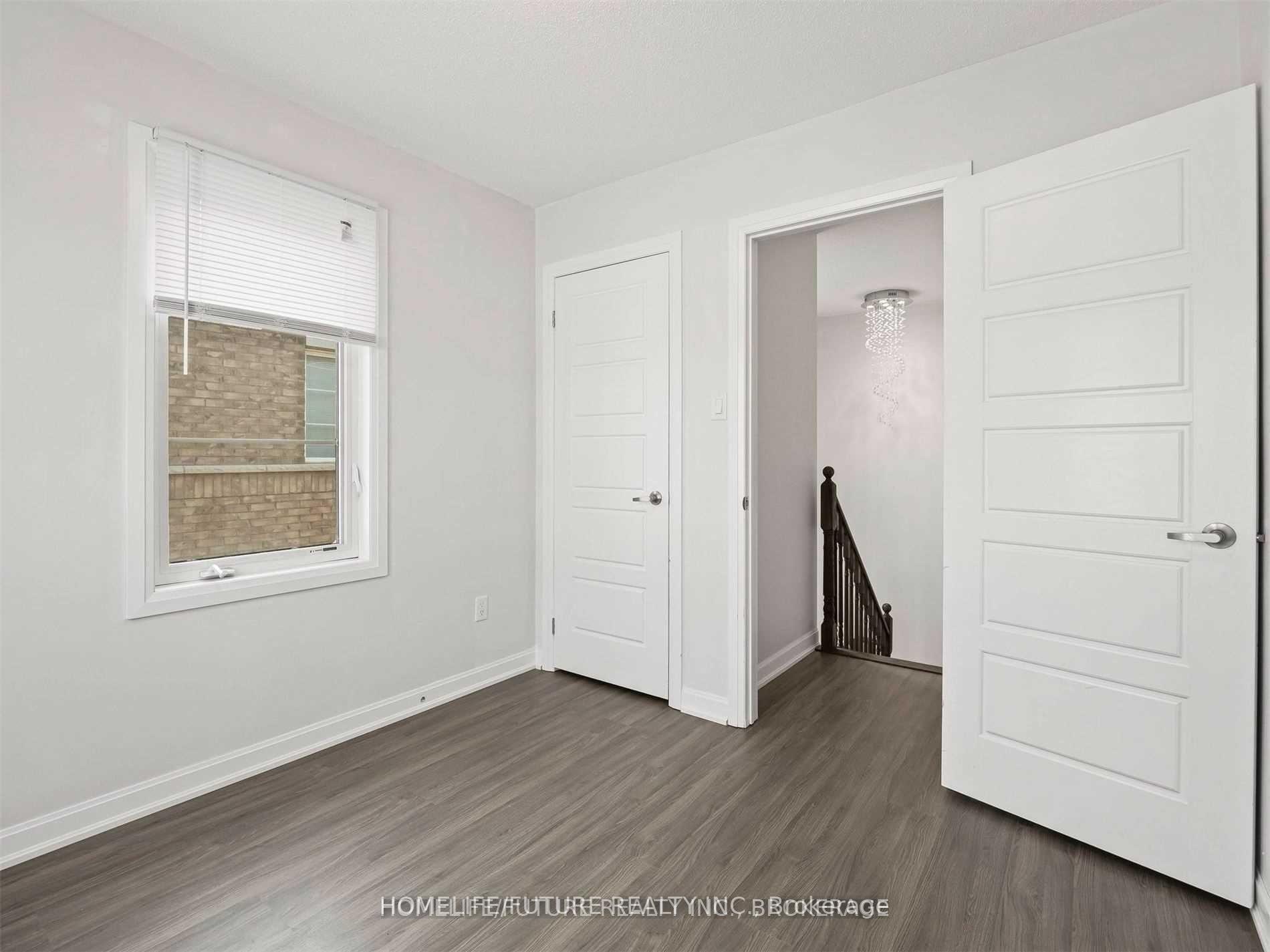 Photo 5 of Unit 127, 165 Hampshire Way, Milton, Dempsey — HOMEH