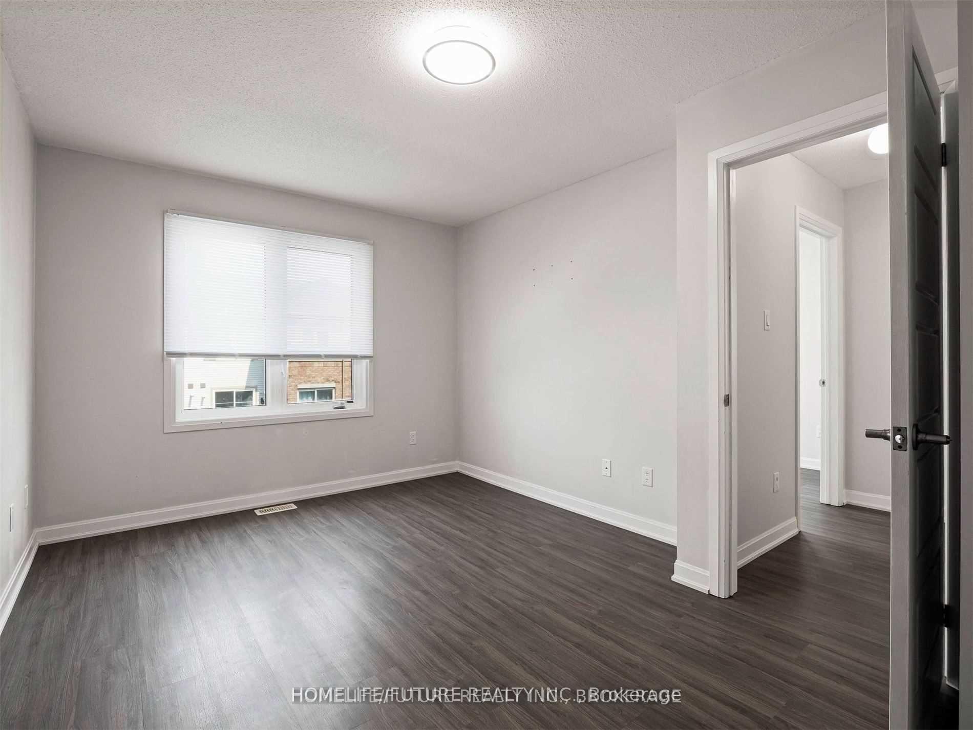 Photo 17 of Unit 127, 165 Hampshire Way, Milton, Dempsey — HOMEH