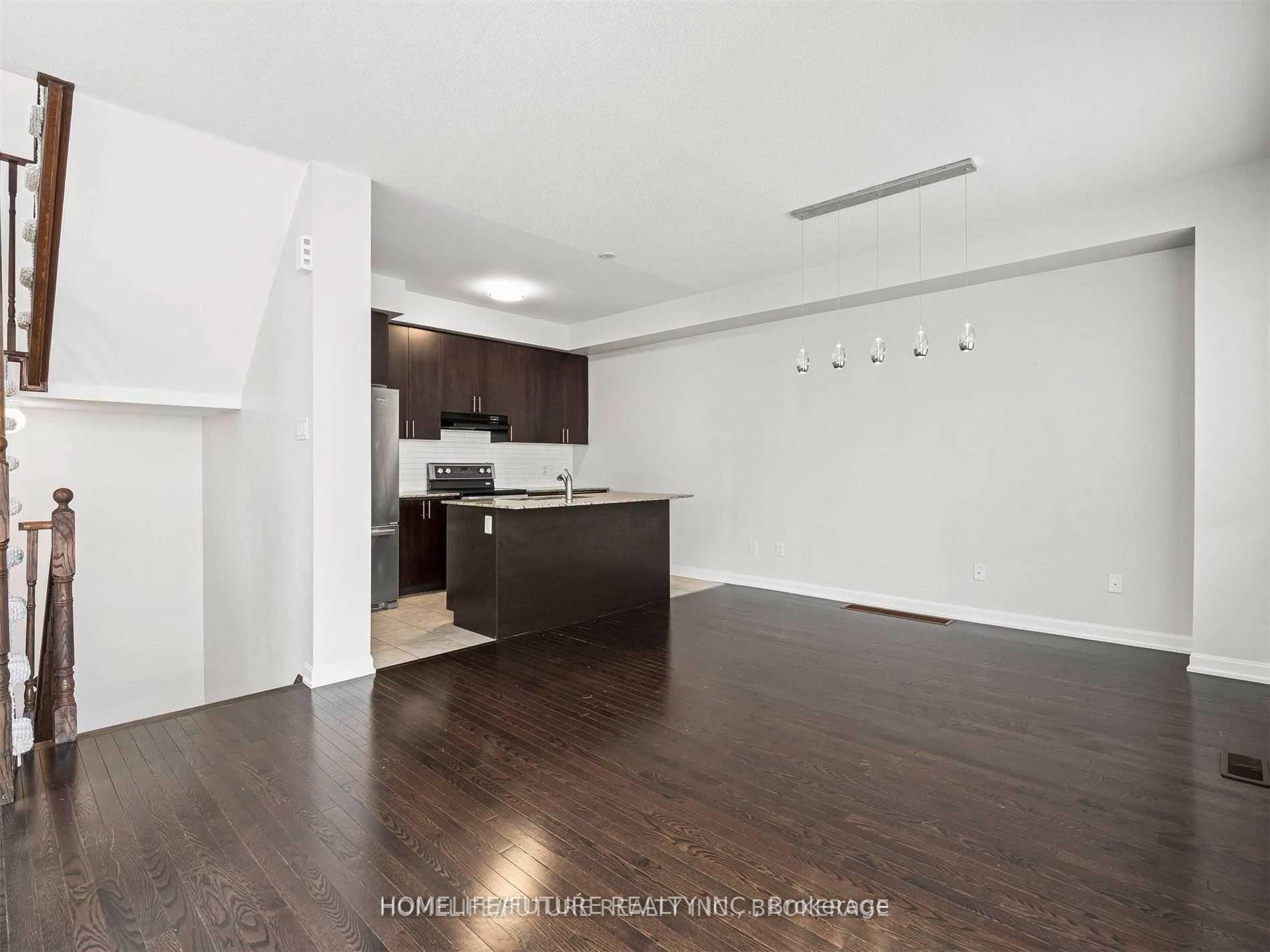 Photo 27 of Unit 127, 165 Hampshire Way, Milton, Dempsey — HOMEH