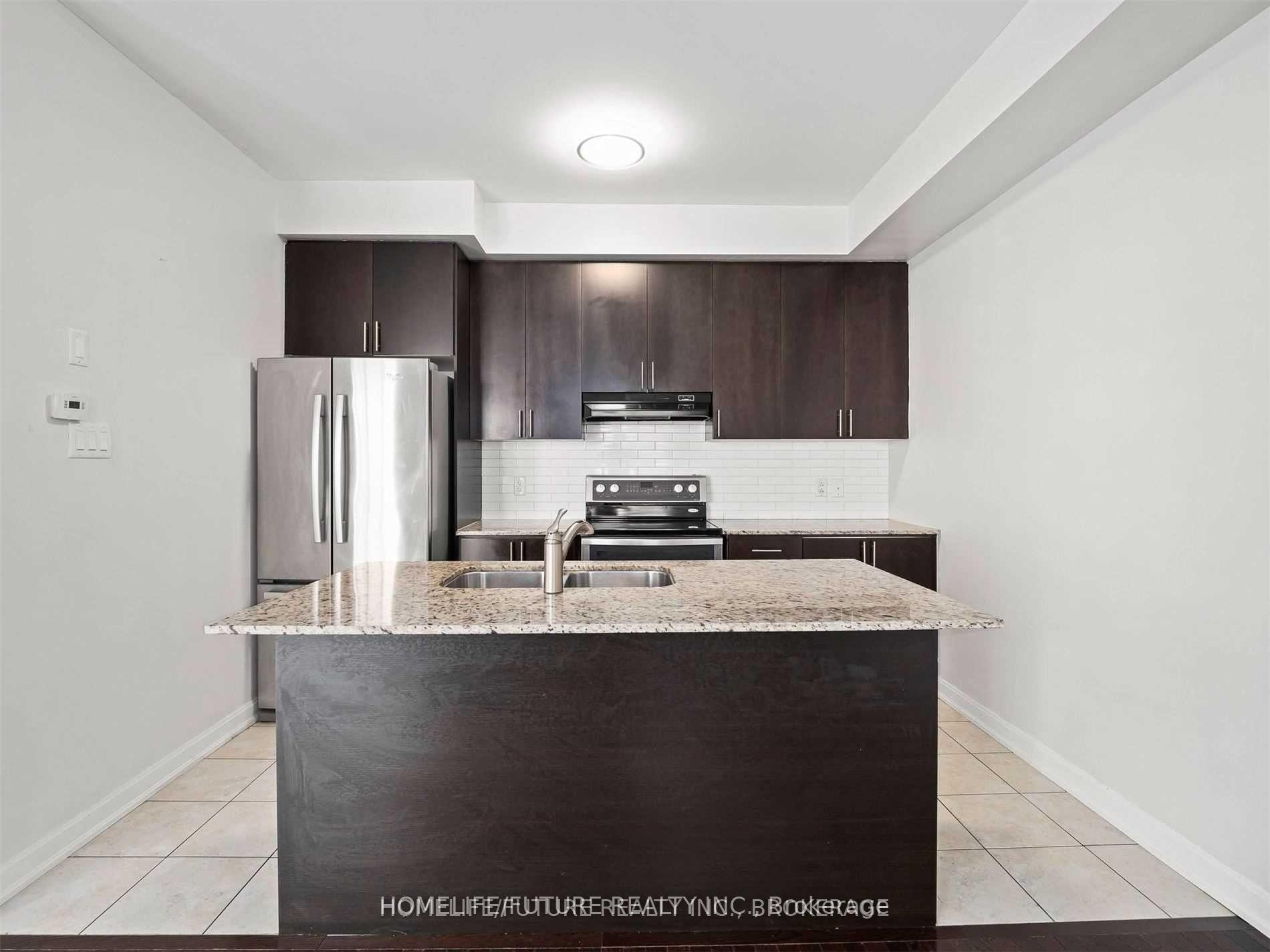 Photo 16 of Unit 127, 165 Hampshire Way, Milton, Dempsey — HOMEH