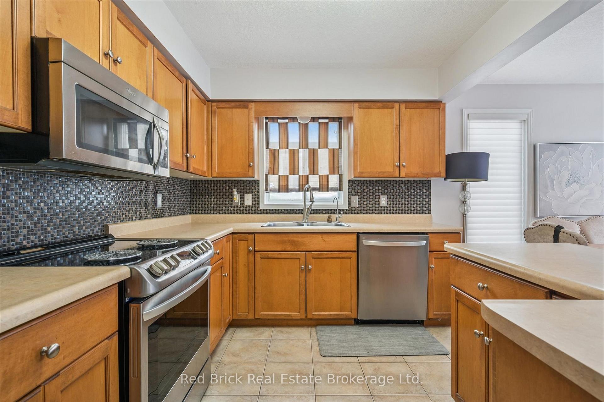 Photo 12 of 101 Wilton Road, Guelph, Victoria North — HOMEH