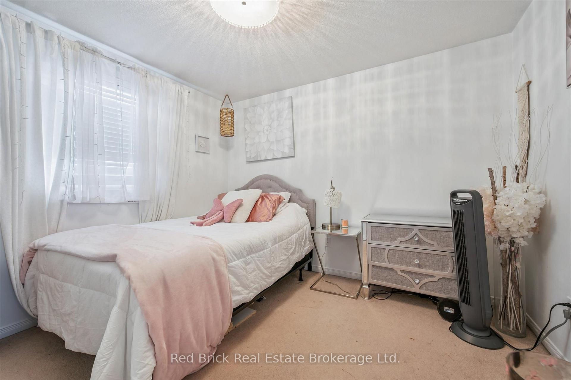Photo 25 of 101 Wilton Road, Guelph, Victoria North — HOMEH