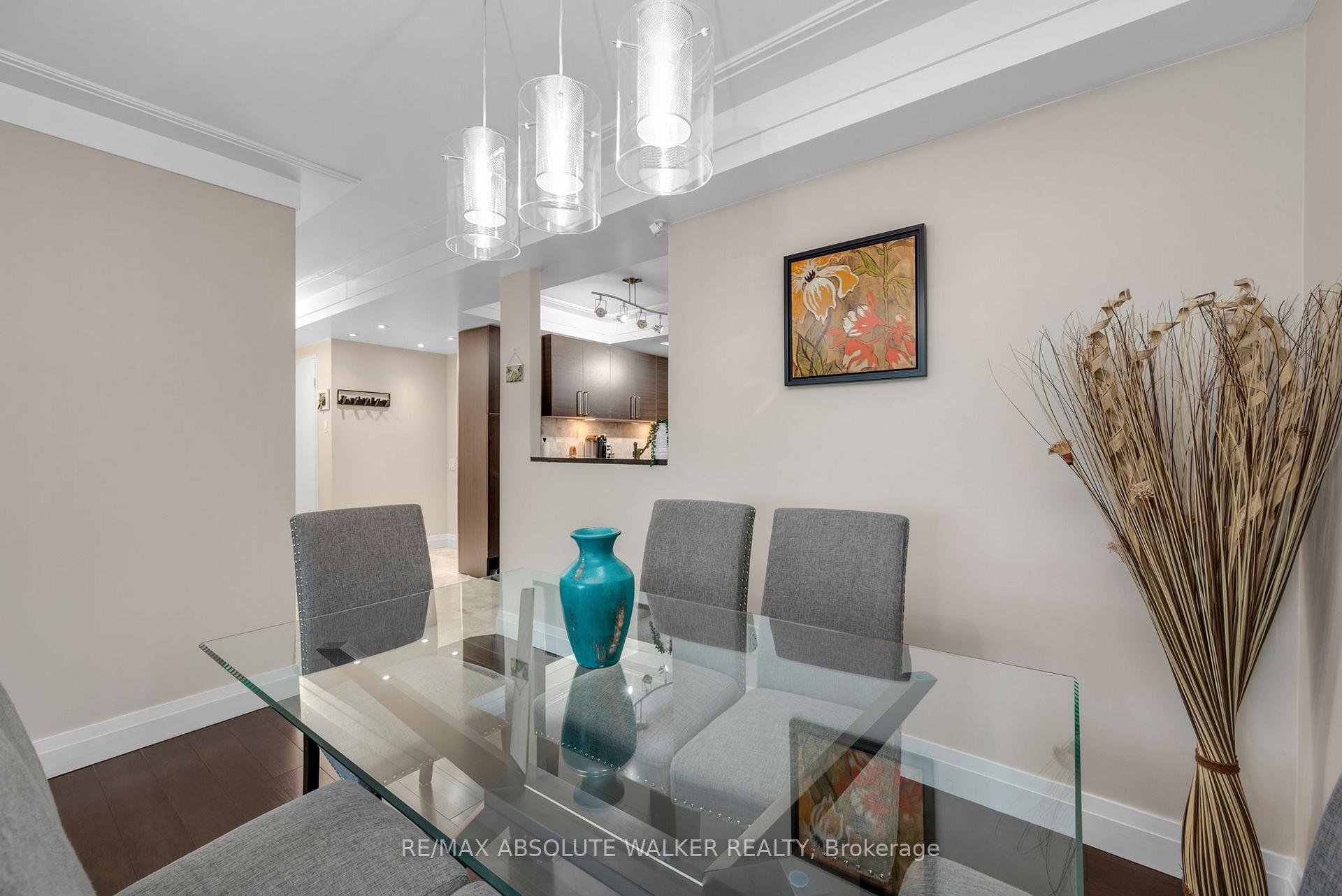 Photo 17 of Unit 901, 555 Brittany Drive, Ottawa, Viscount Alexander Park — HOMEH