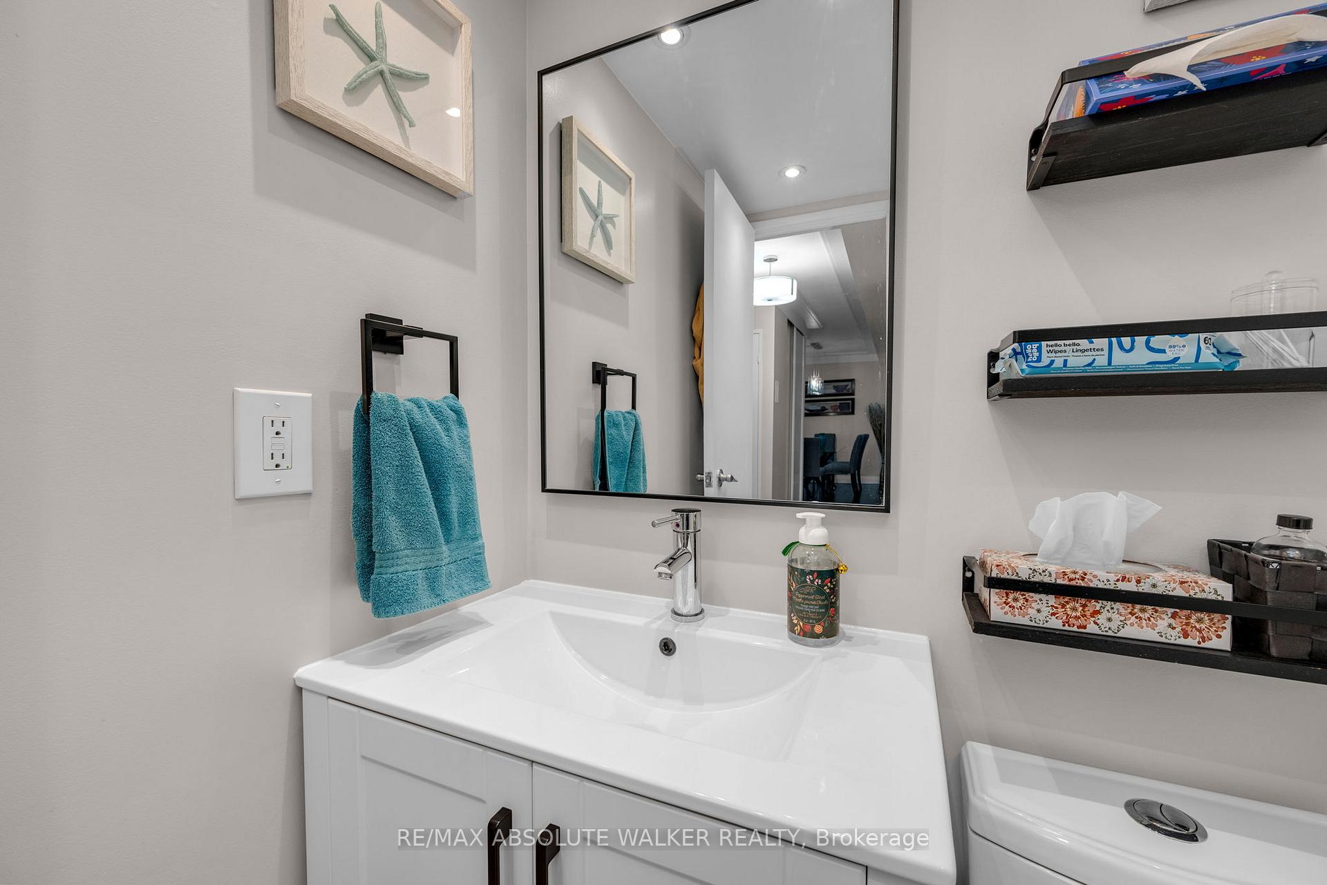 Photo 21 of Unit 901, 555 Brittany Drive, Ottawa, Viscount Alexander Park — HOMEH