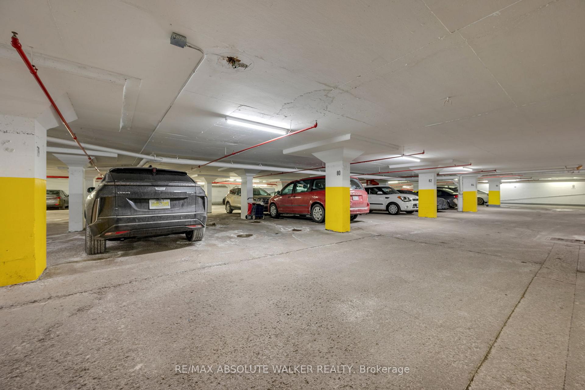 Photo 42 of Unit 901, 555 Brittany Drive, Ottawa, Viscount Alexander Park — HOMEH
