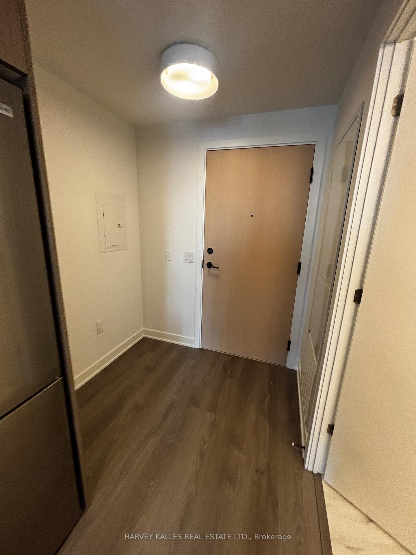 Front of Unit 450, 30 Dreamers Way