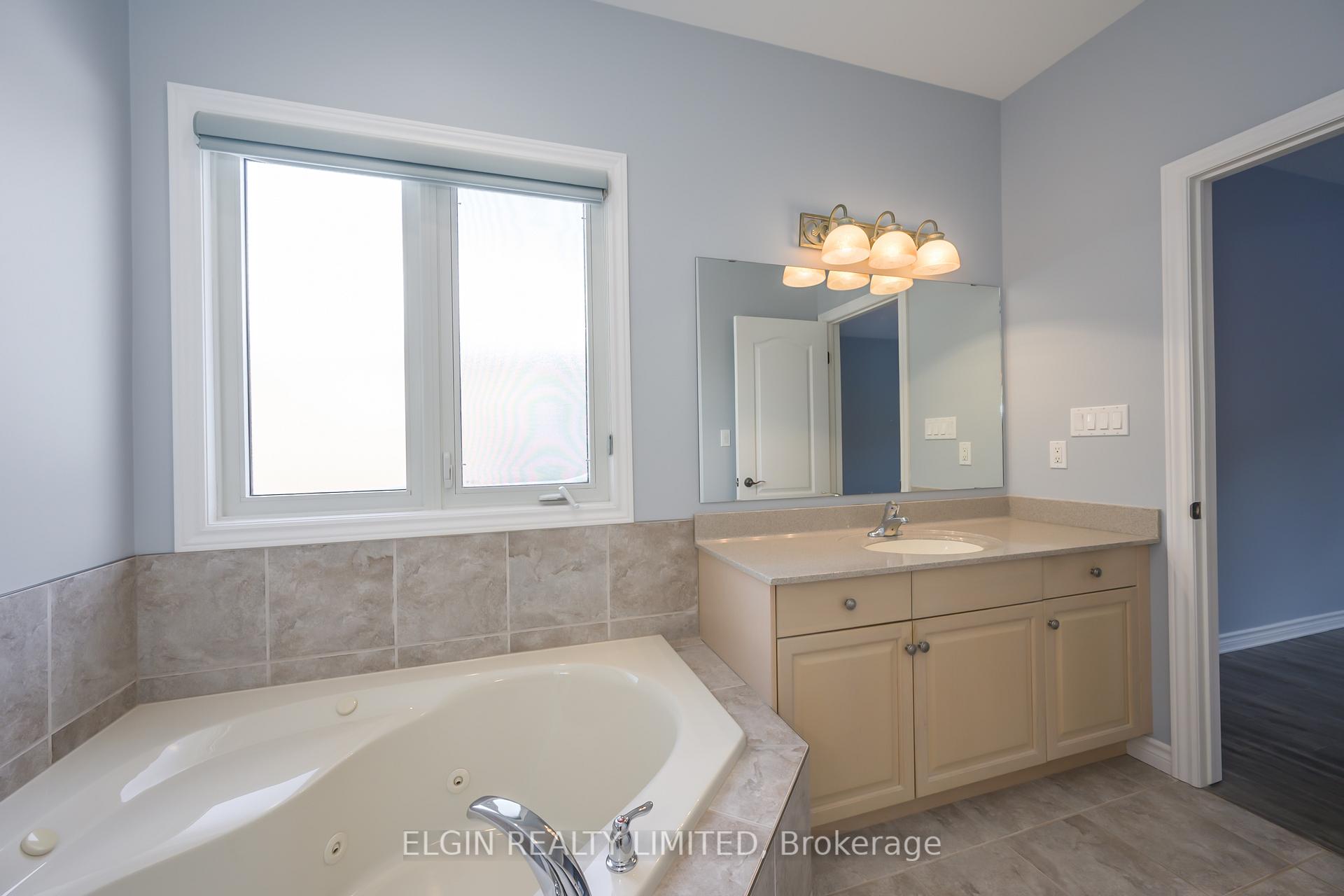 Photo 13 of Unit 45, 101 Southgate Parkway, St. Thomas — HOMEH