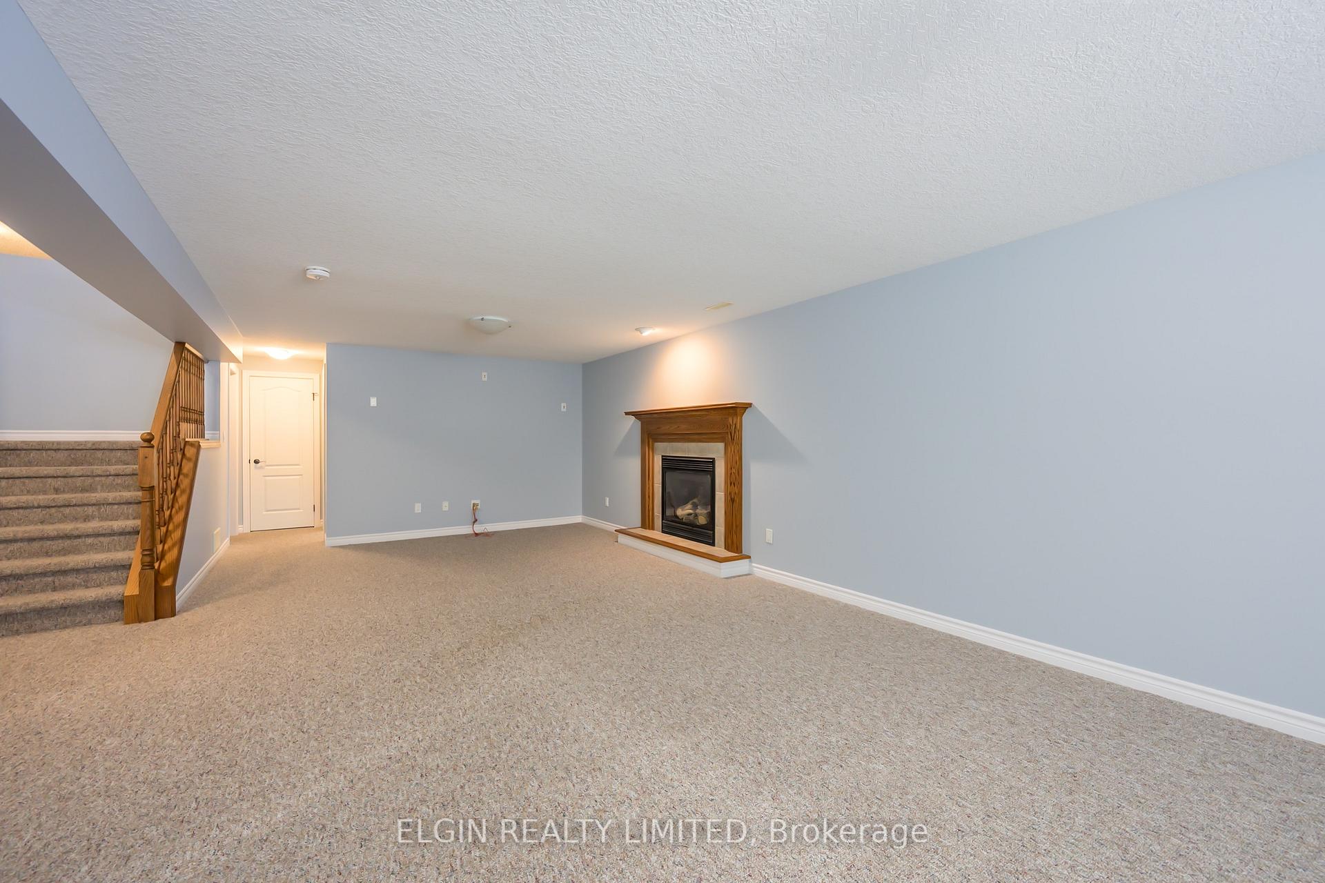 Photo 29 of Unit 45, 101 Southgate Parkway, St. Thomas — HOMEH