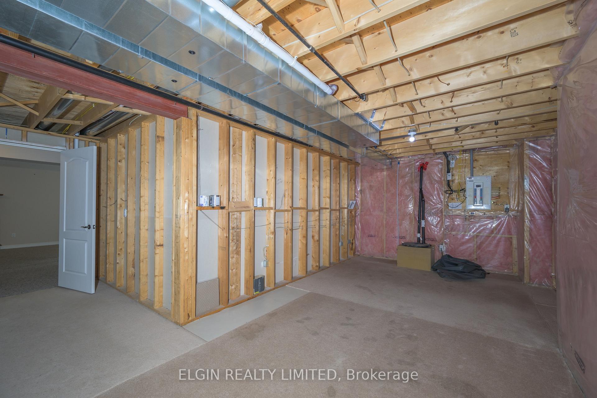 Photo 27 of Unit 45, 101 Southgate Parkway, St. Thomas — HOMEH
