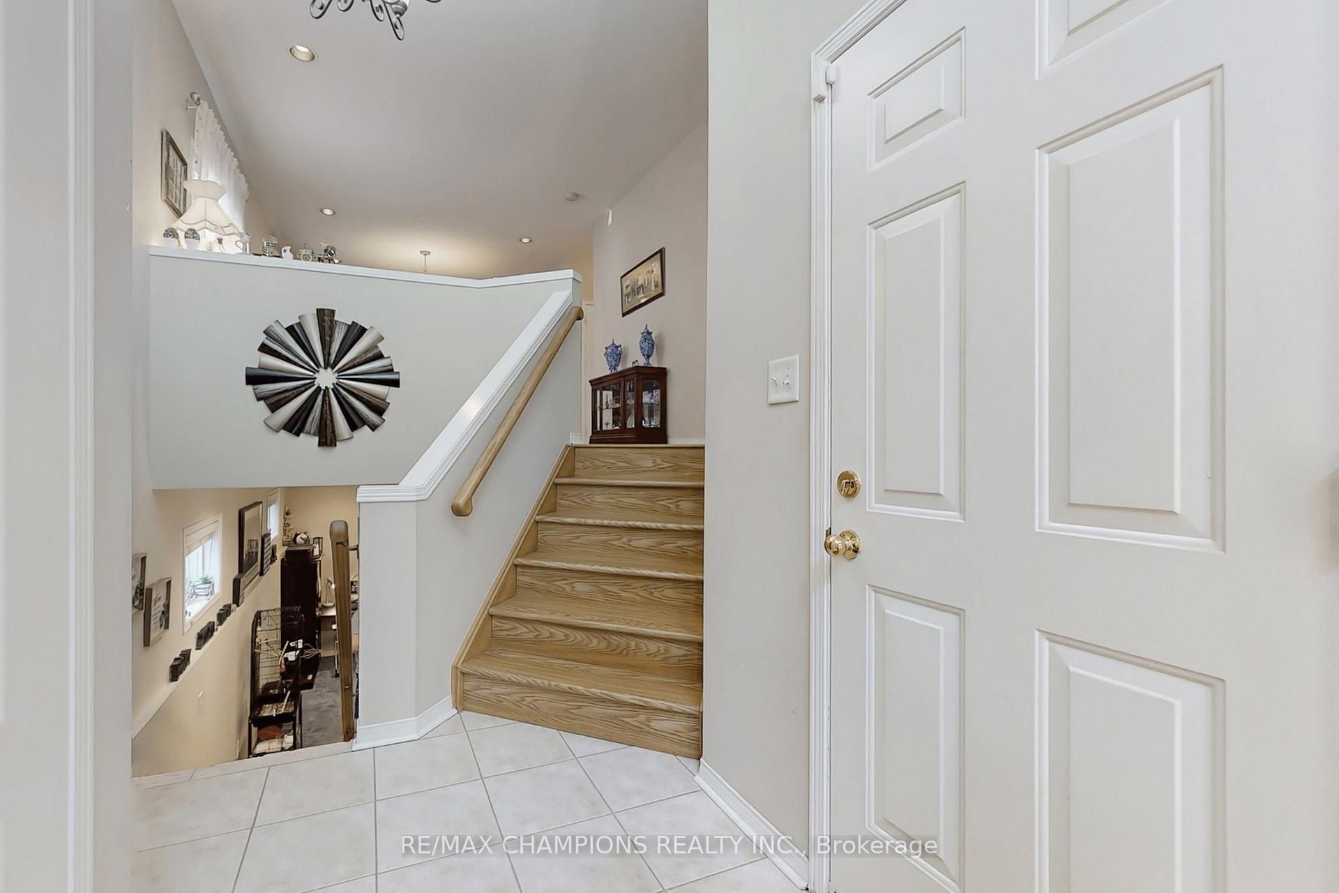 Photo 27 of 36 Baybrook Road, Brampton, Snelgrove — HOMEH