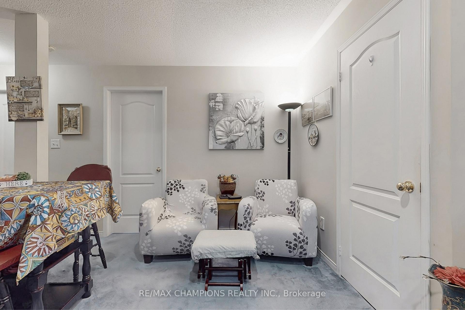 Photo 28 of 36 Baybrook Road, Brampton, Snelgrove — HOMEH