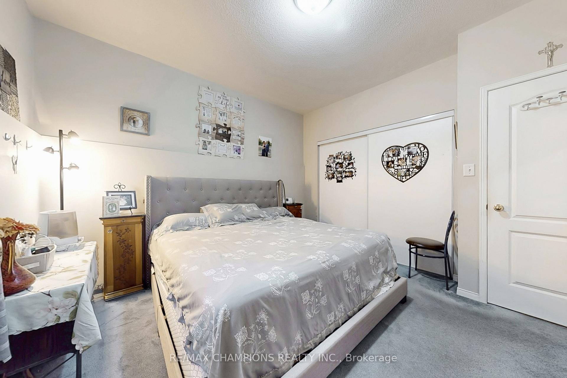Photo 34 of 36 Baybrook Road, Brampton, Snelgrove — HOMEH