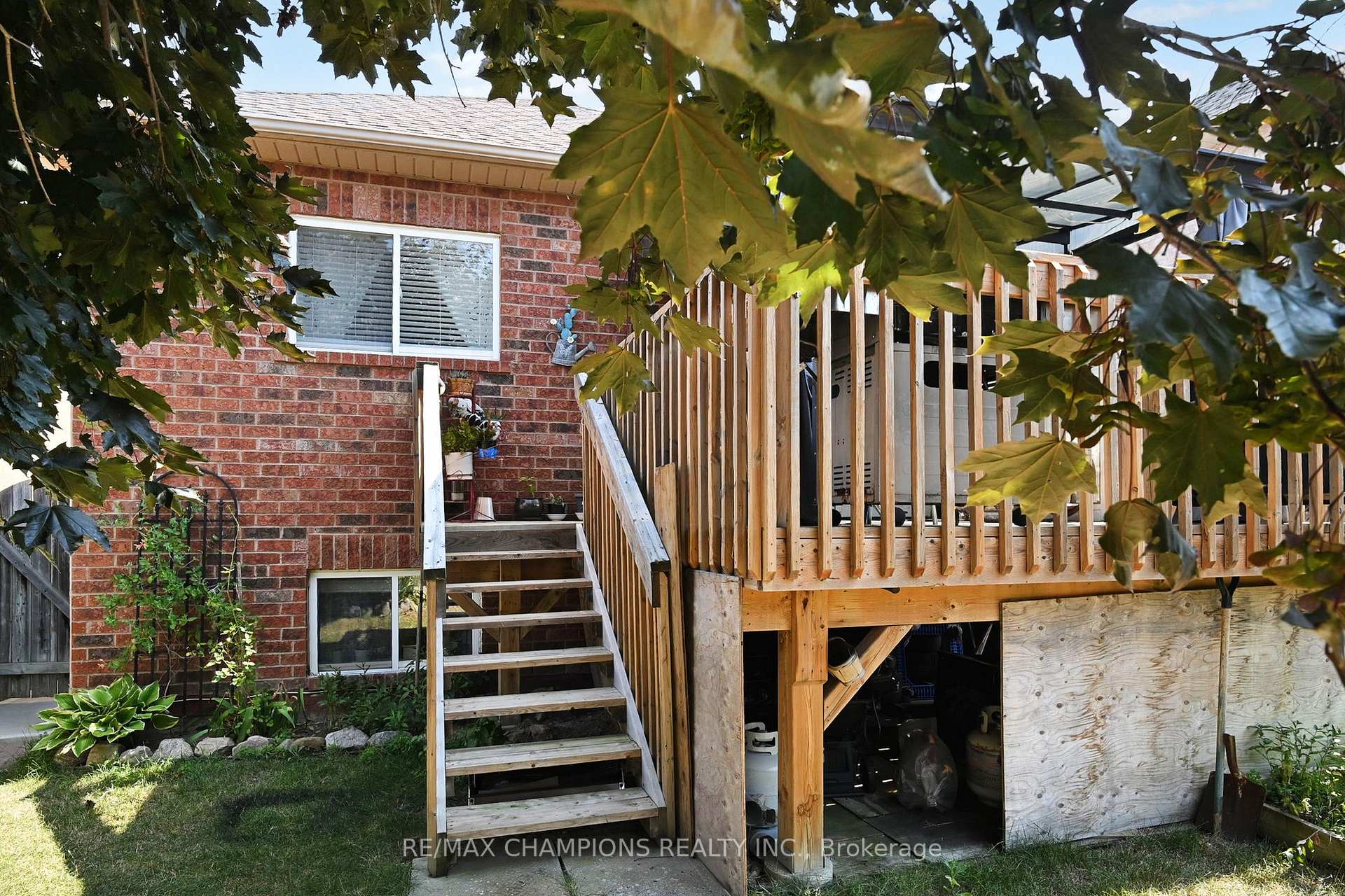 Photo 46 of 36 Baybrook Road, Brampton, Snelgrove — HOMEH