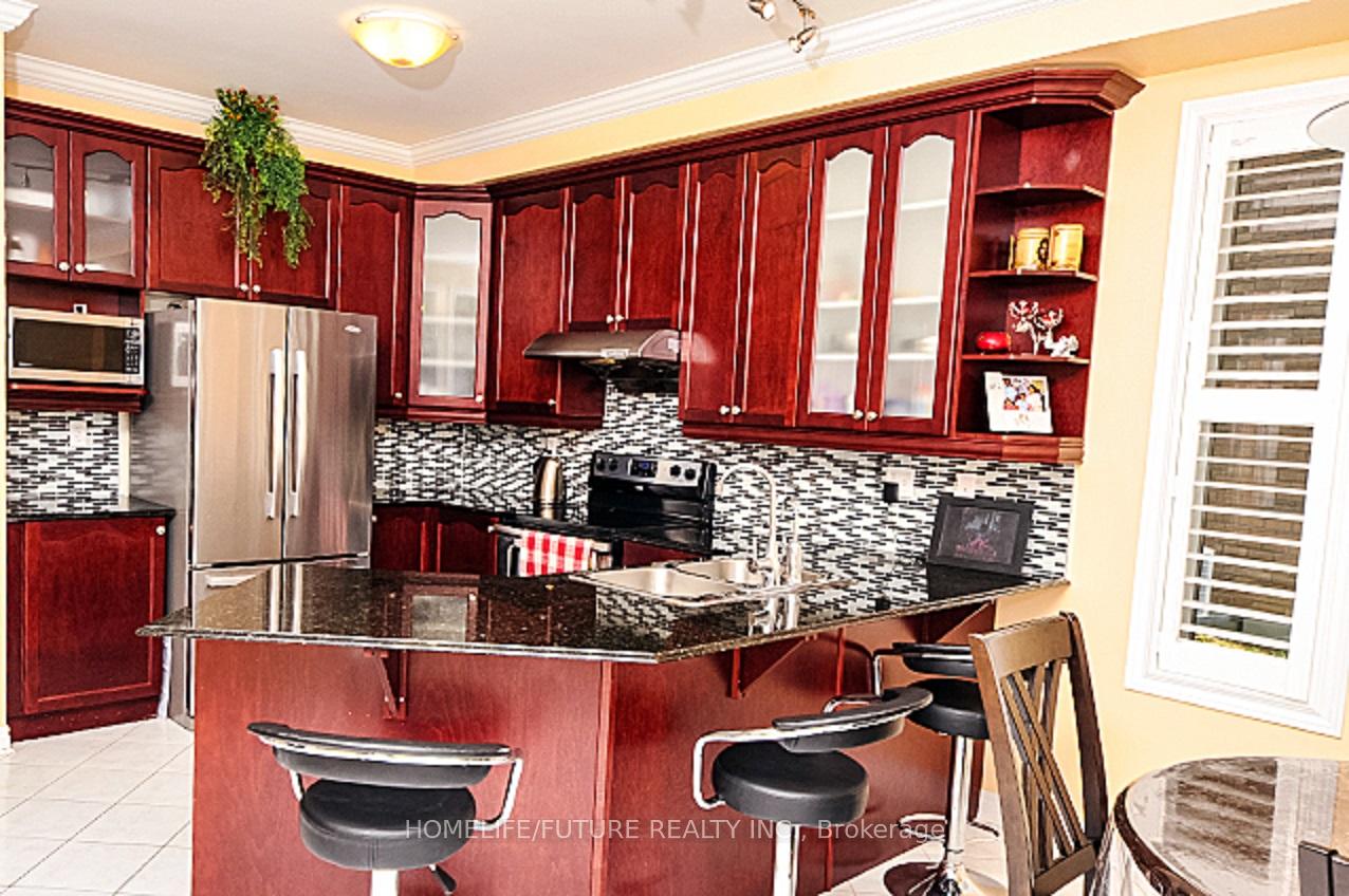 Photo 15 of Unit Main & 2nd Floor, 33 Silkgrove Terrace, Markham, Wismer — HOMEH