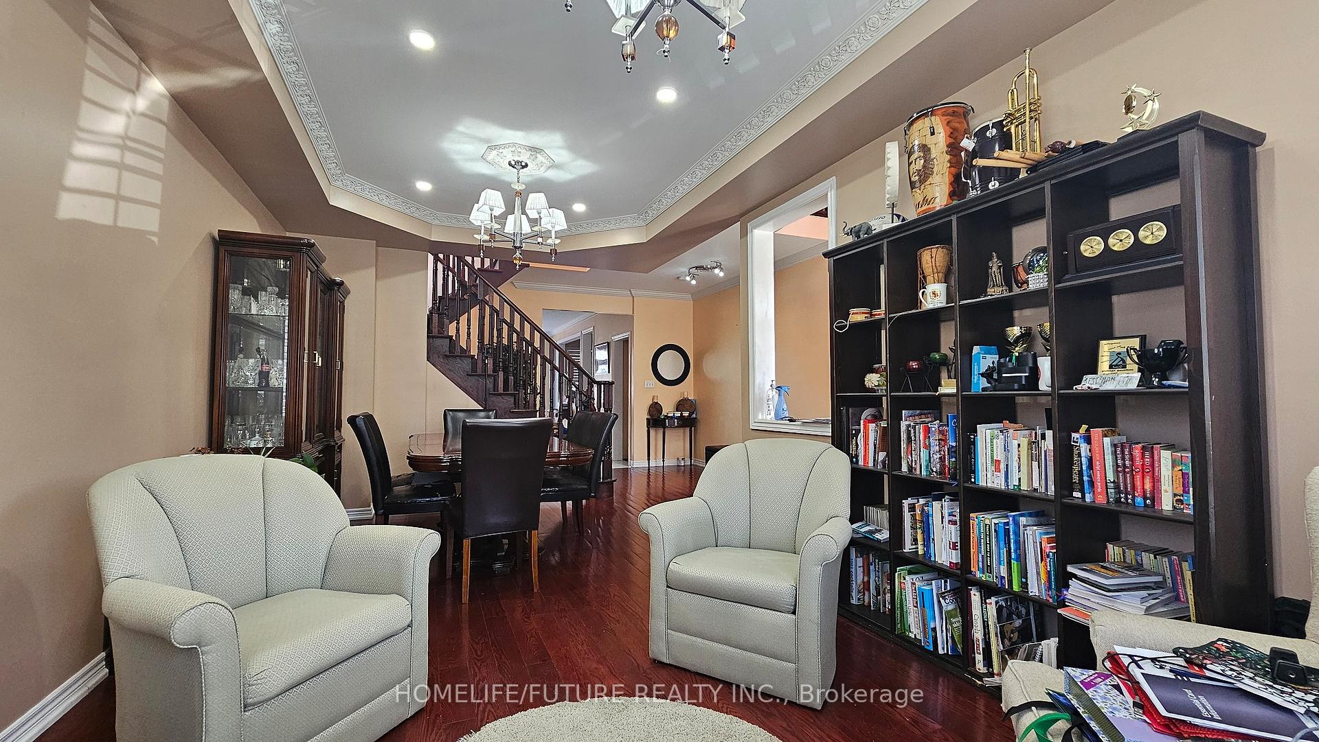 Photo 16 of Unit Main & 2nd Floor, 33 Silkgrove Terrace, Markham, Wismer — HOMEH