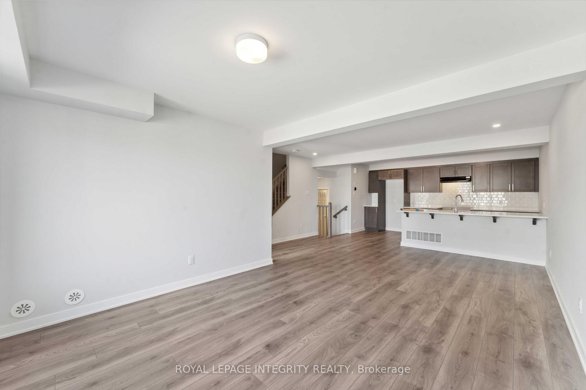 Photo 15 of 792 Kinstead Private, Ottawa, Stittsville (North) — HOMEH