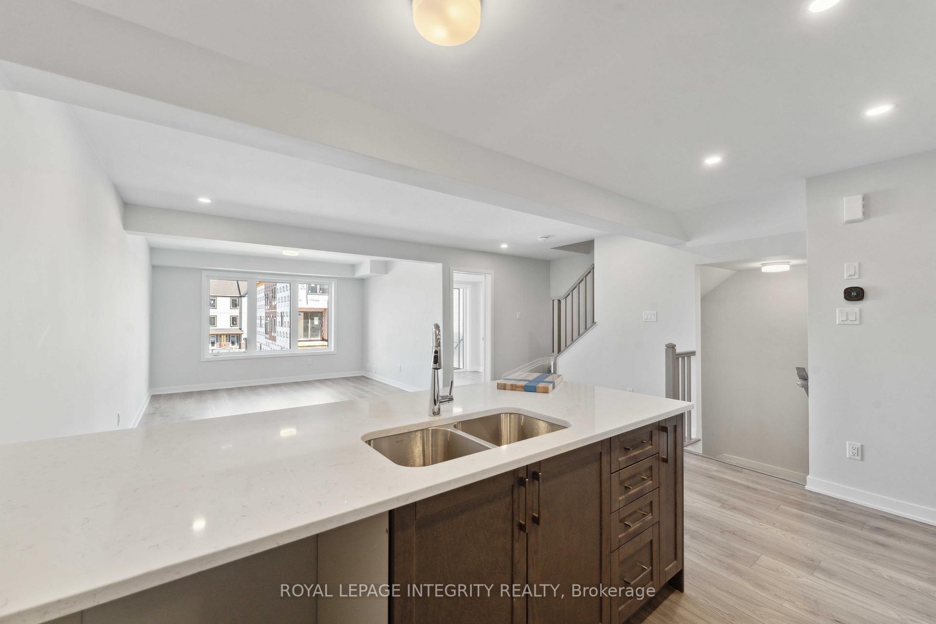Photo 21 of 792 Kinstead Private, Ottawa, Stittsville (North) — HOMEH