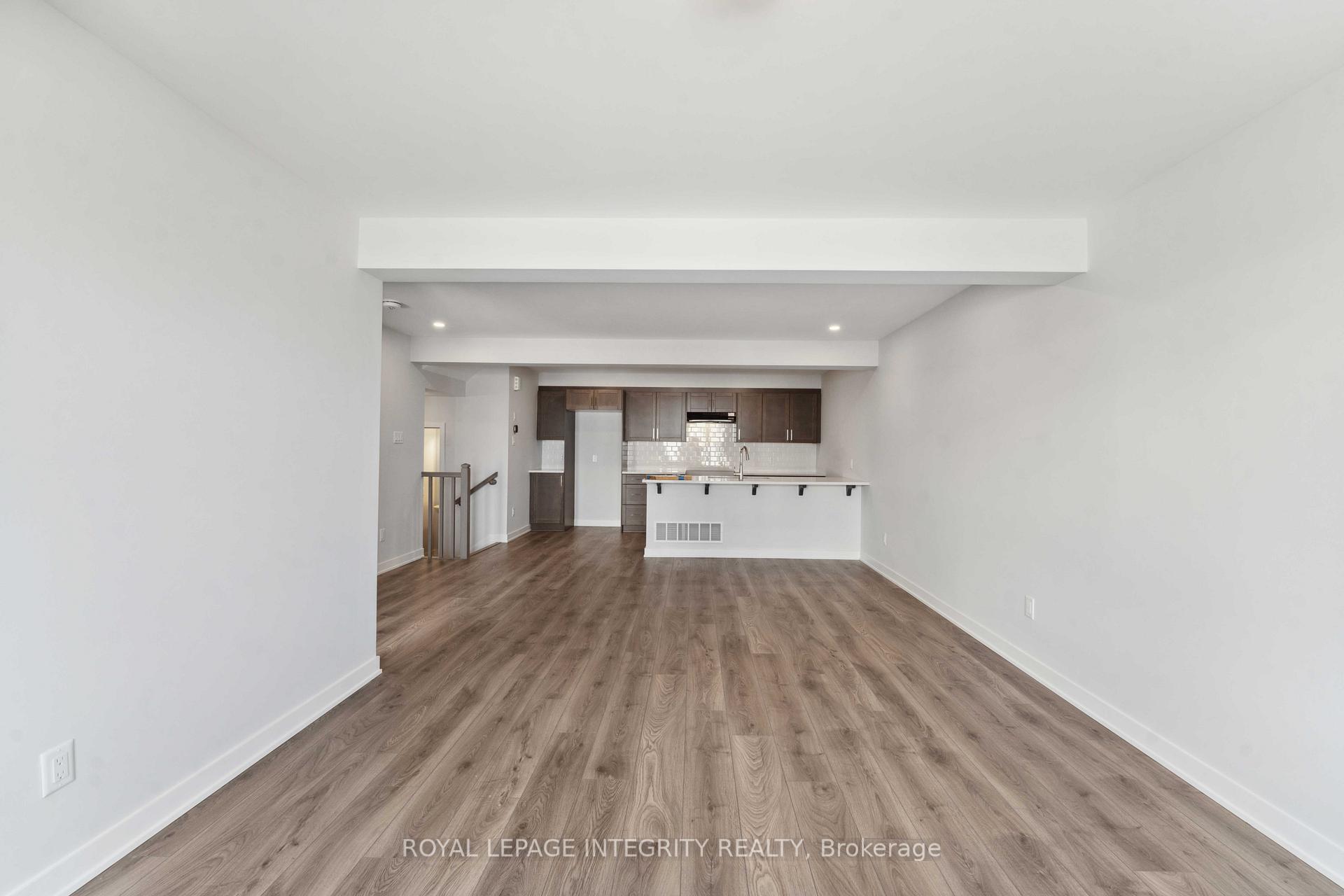 Photo 17 of 792 Kinstead Private, Ottawa, Stittsville (North) — HOMEH