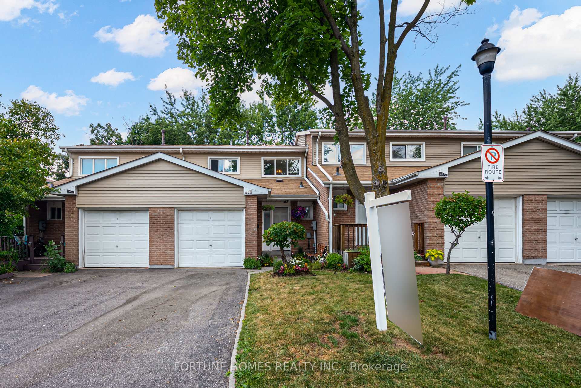 Photo 35 of Unit 59, 59 Enmount Drive, Brampton, Southgate — HOMEH
