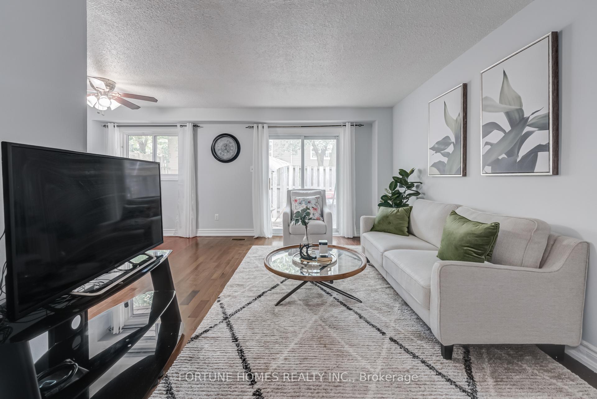 Photo 2 of Unit 59, 59 Enmount Drive, Brampton, Southgate — HOMEH