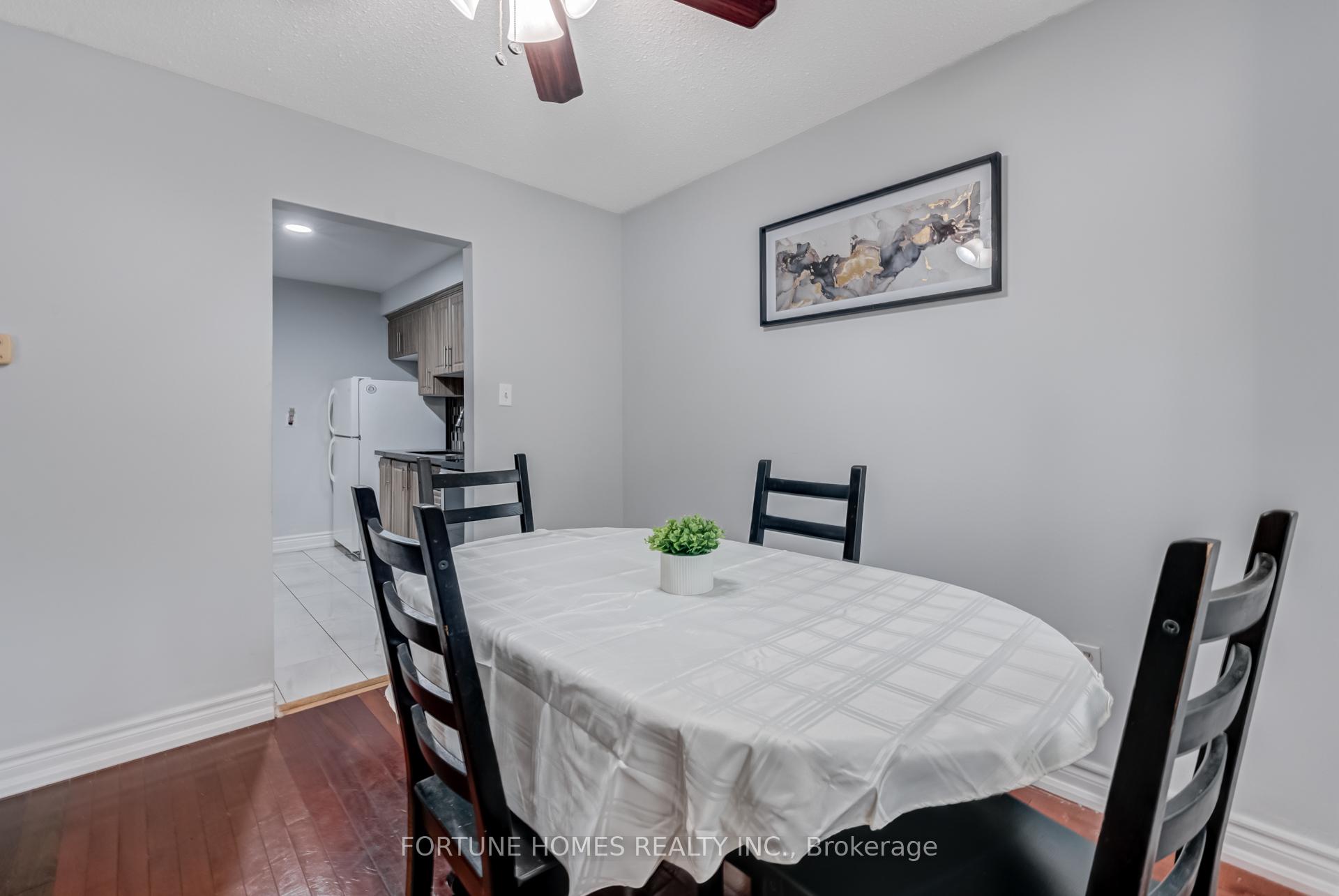 Photo 9 of Unit 59, 59 Enmount Drive, Brampton, Southgate — HOMEH