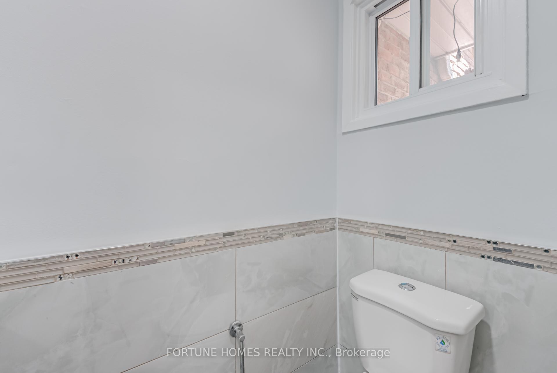 Photo 11 of Unit 59, 59 Enmount Drive, Brampton, Southgate — HOMEH