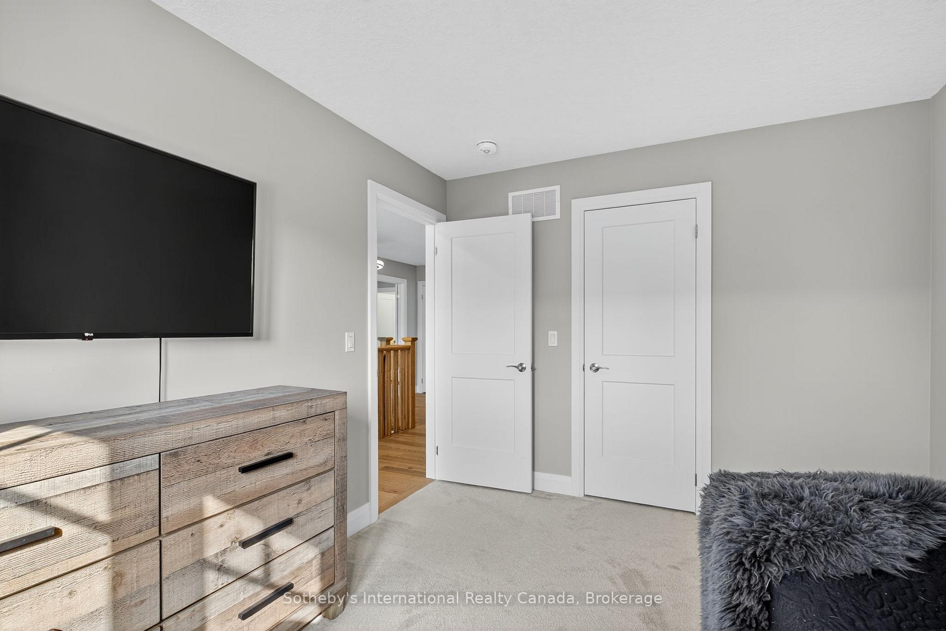 Photo 22 of 150 Plewes Drive, Collingwood — HOMEH