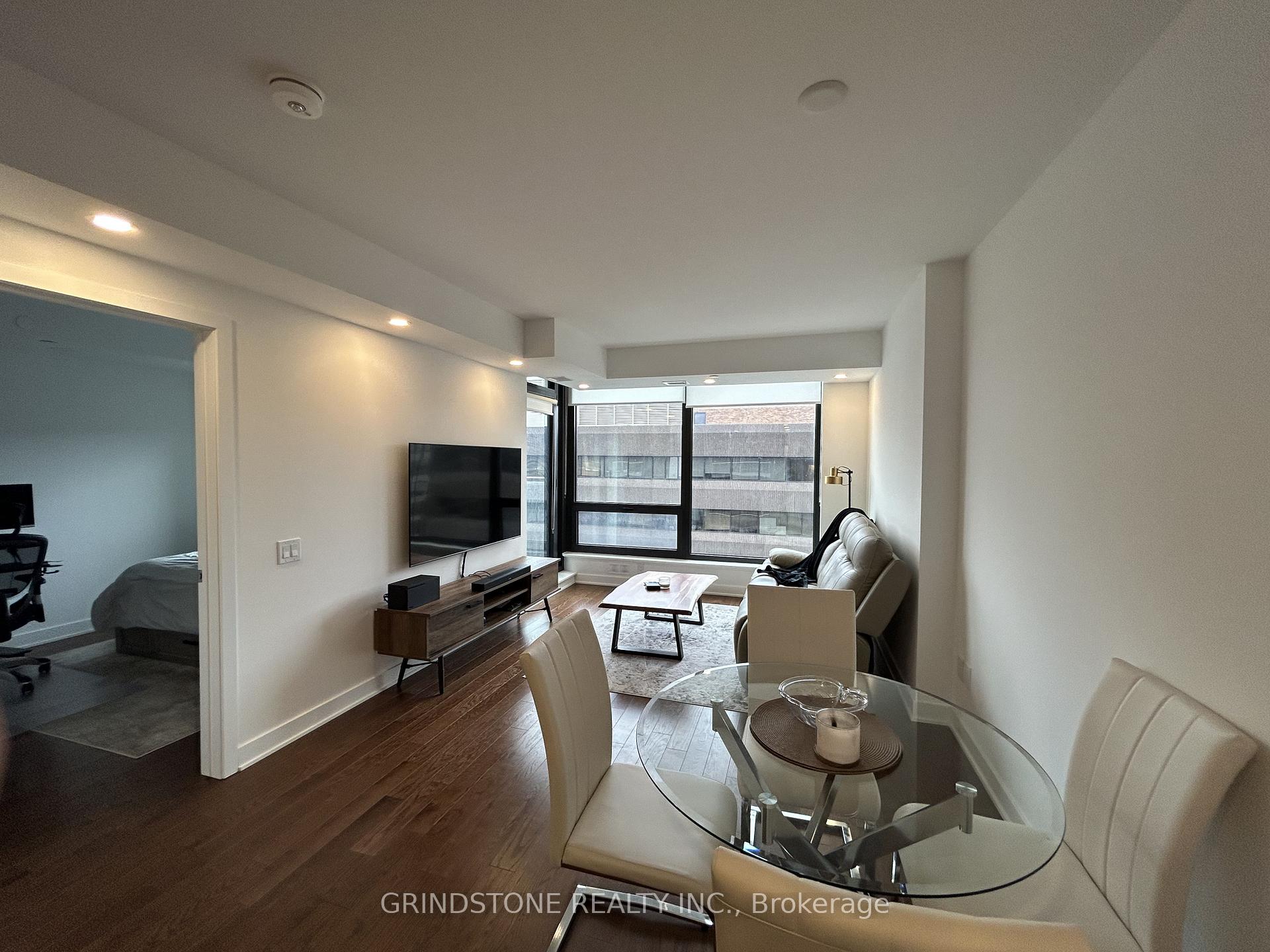 Photo 6 of Unit 1303, 340 Queen Street, Ottawa, Ottawa Centre — HOMEH