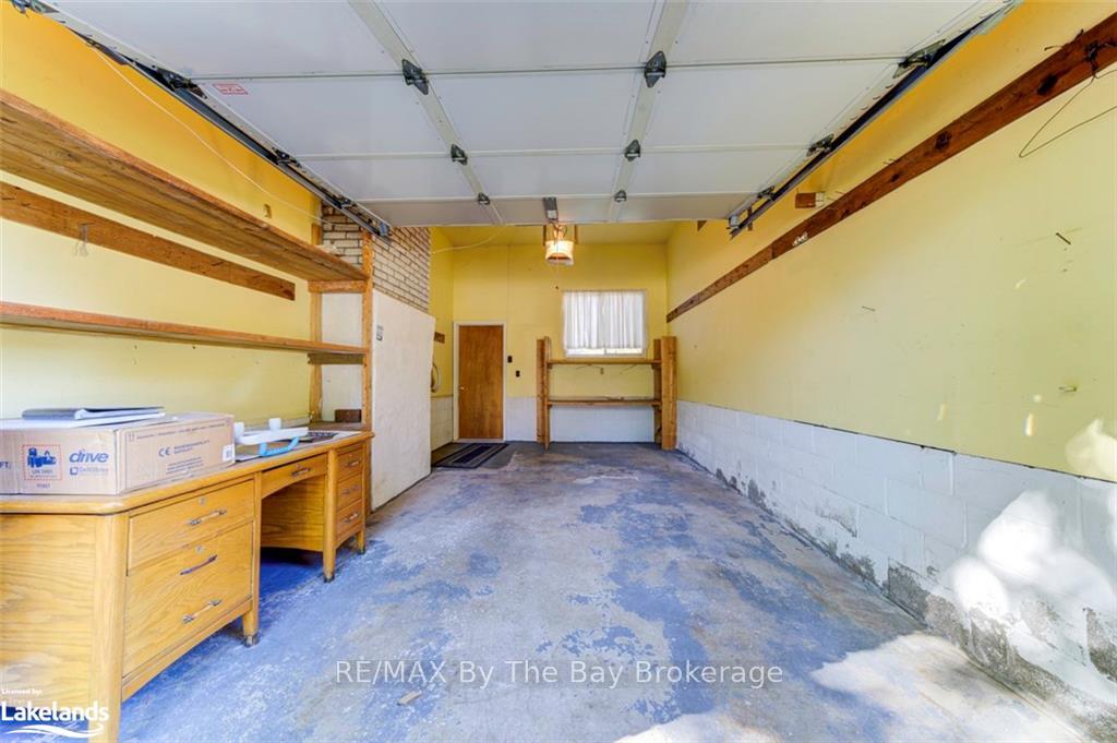Photo 31 of 364 Walnut Street, Collingwood — HOMEH