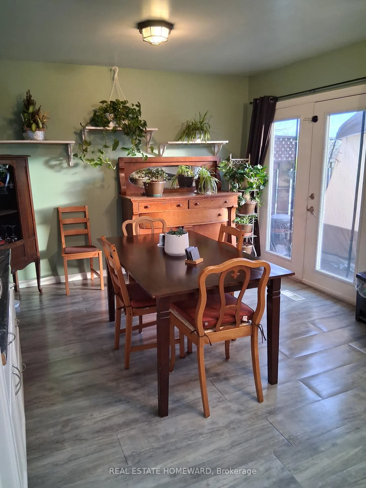 Photo 16 of 35 Bleeker Avenue, Quinte West, Trenton Ward — HOMEH
