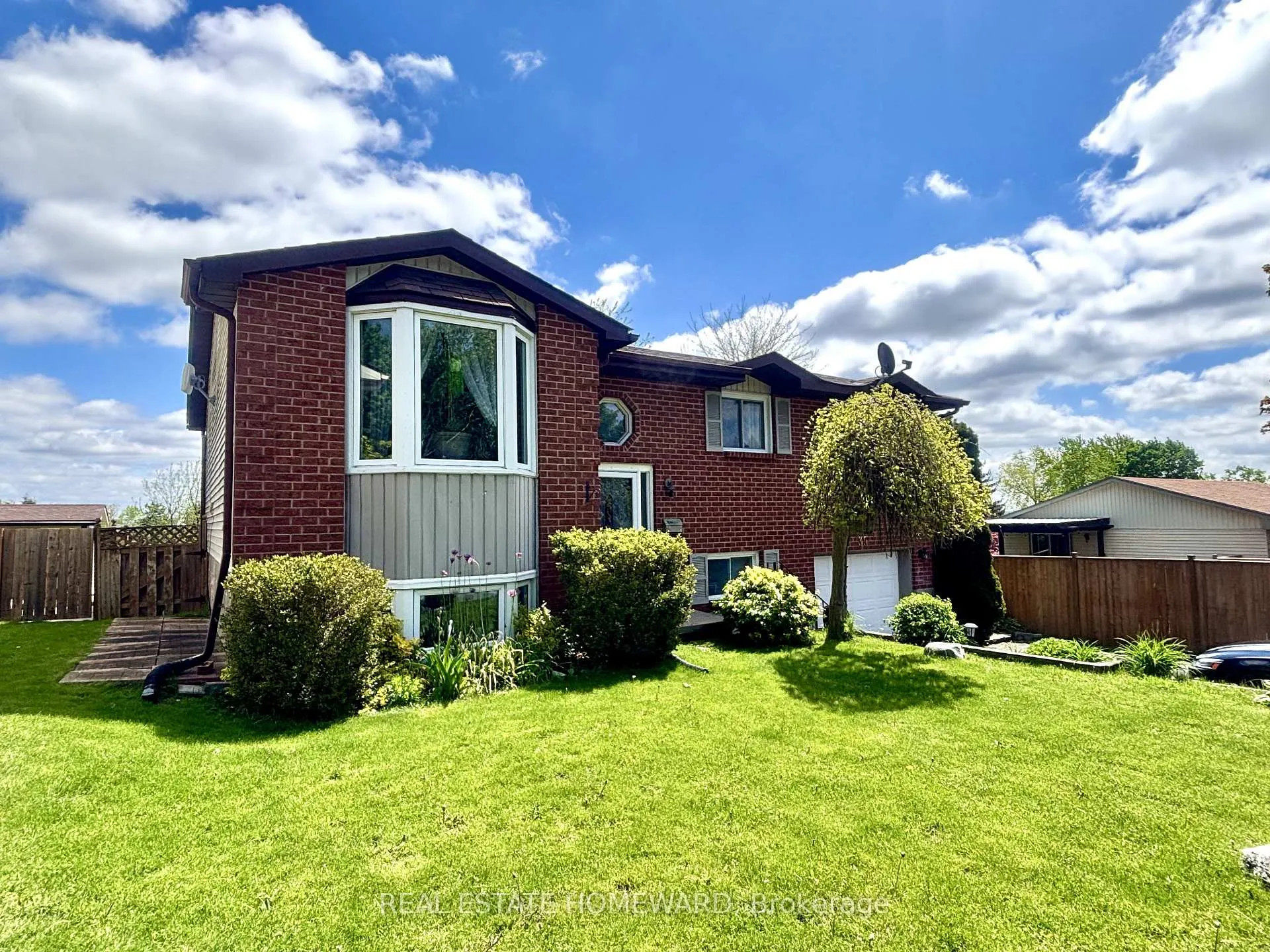 Photo 23 of 35 Bleeker Avenue, Quinte West, Trenton Ward — HOMEH