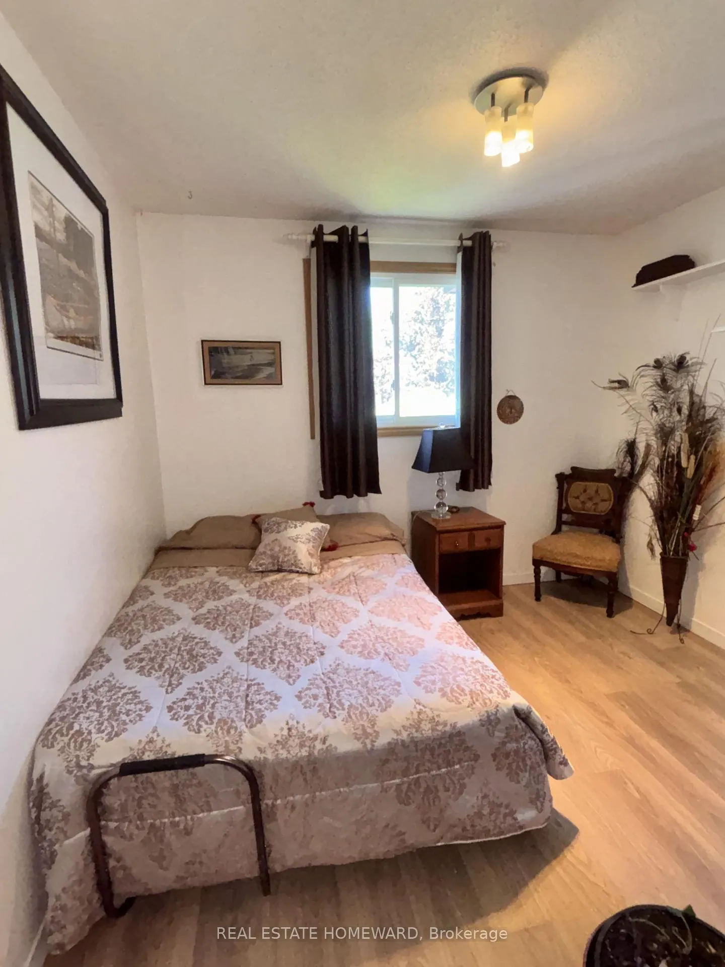 Photo 41 of 35 Bleeker Avenue, Quinte West, Trenton Ward — HOMEH
