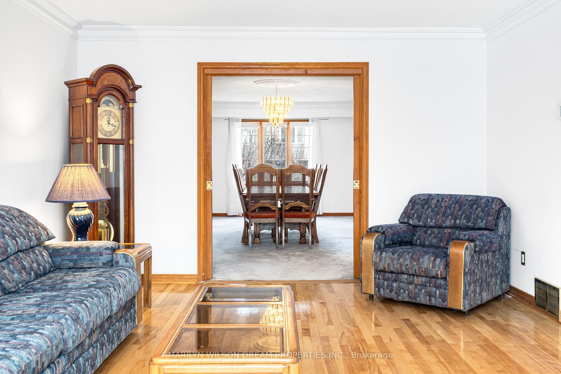 Photo 7 of 1605 Dixie Street, Ottawa, Riverview Park — HOMEH