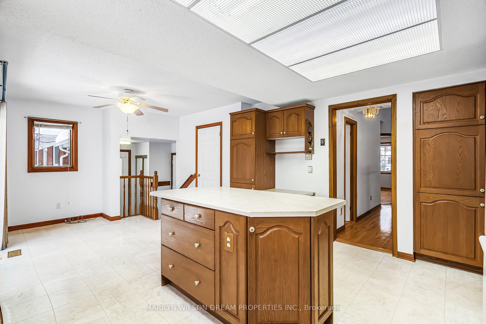 Photo 21 of 1605 Dixie Street, Ottawa, Riverview Park — HOMEH