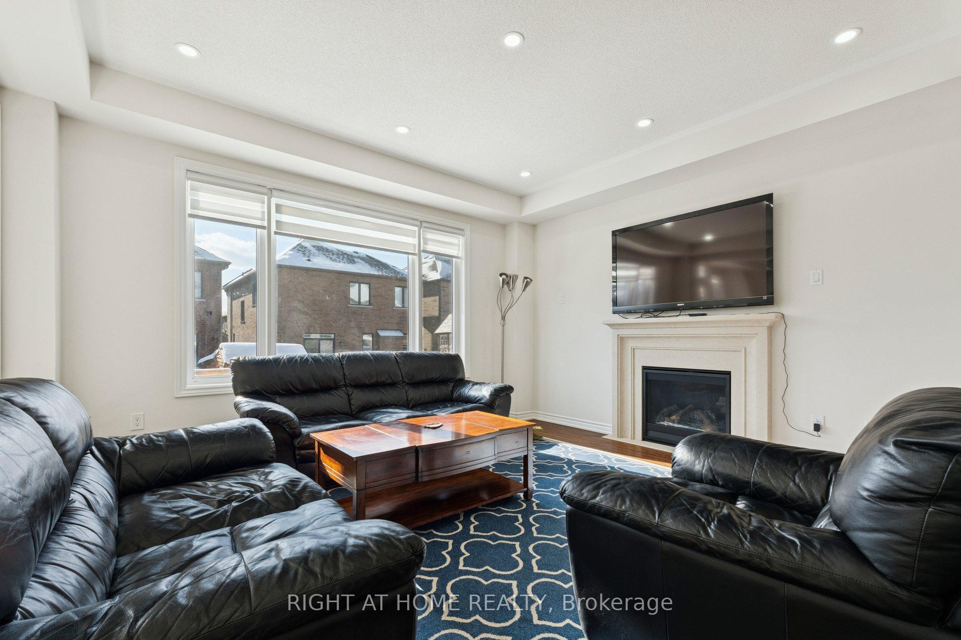 Photo 6 of 65 Marcelle Brunelle Drive, Whitby, Rural Whitby — HOMEH