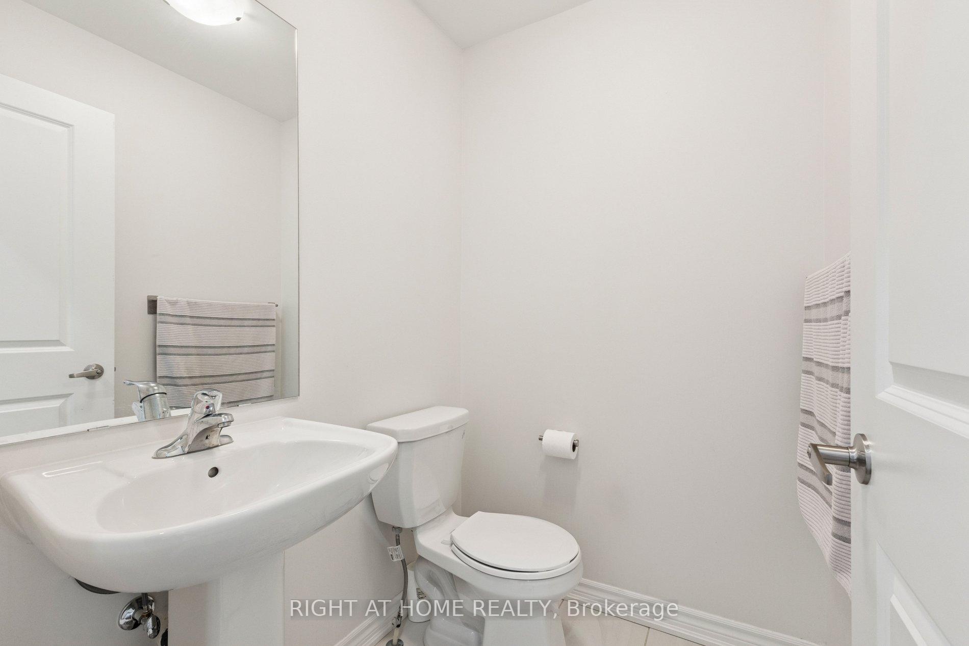Photo 23 of 65 Marcelle Brunelle Drive, Whitby, Rural Whitby — HOMEH