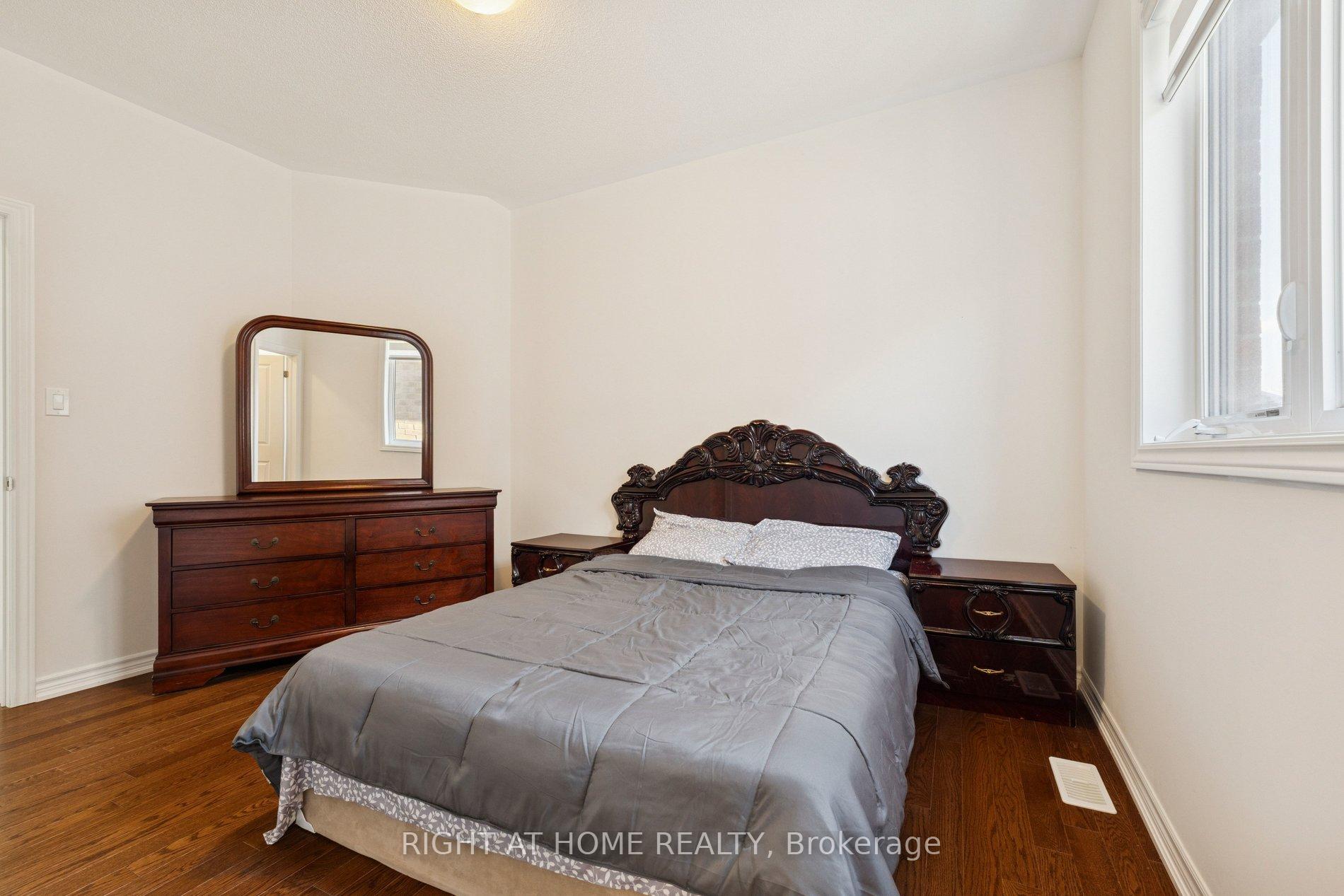 Photo 25 of 65 Marcelle Brunelle Drive, Whitby, Rural Whitby — HOMEH