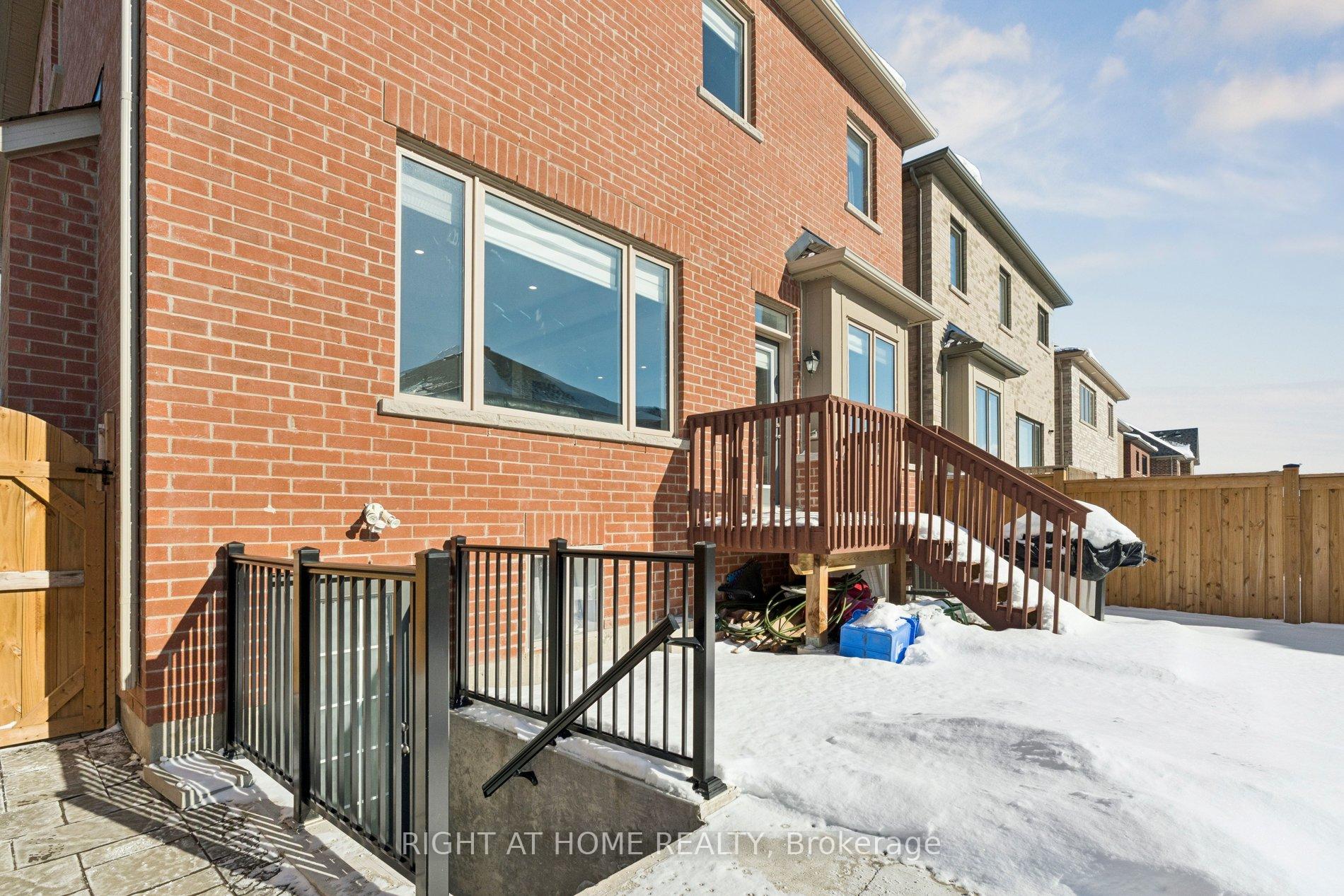 Photo 24 of 65 Marcelle Brunelle Drive, Whitby, Rural Whitby — HOMEH