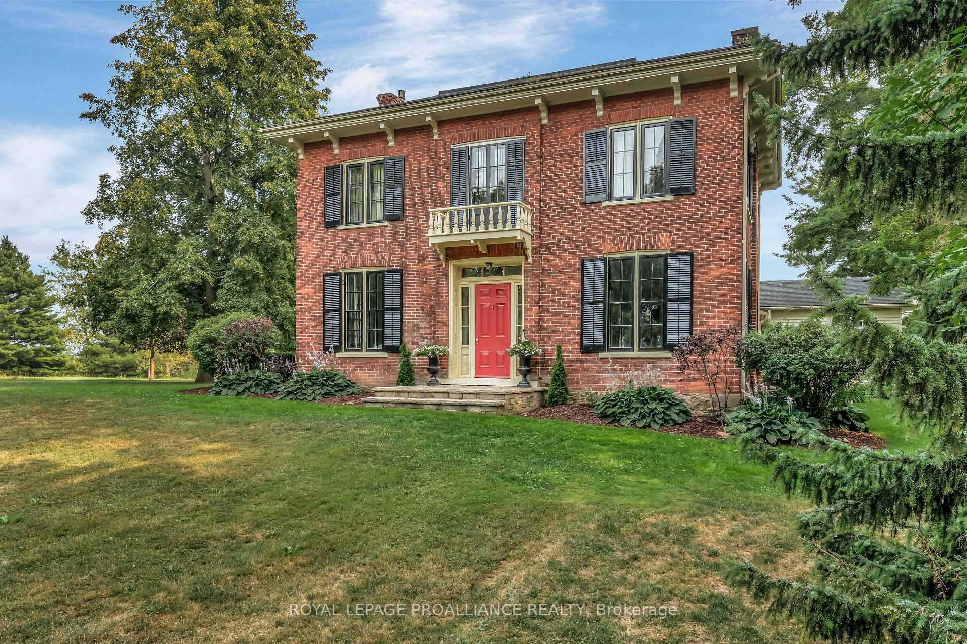 Photo 12 of 14065 Loyalist Parkway, Prince Edward County, Hallowell Ward — HOMEH