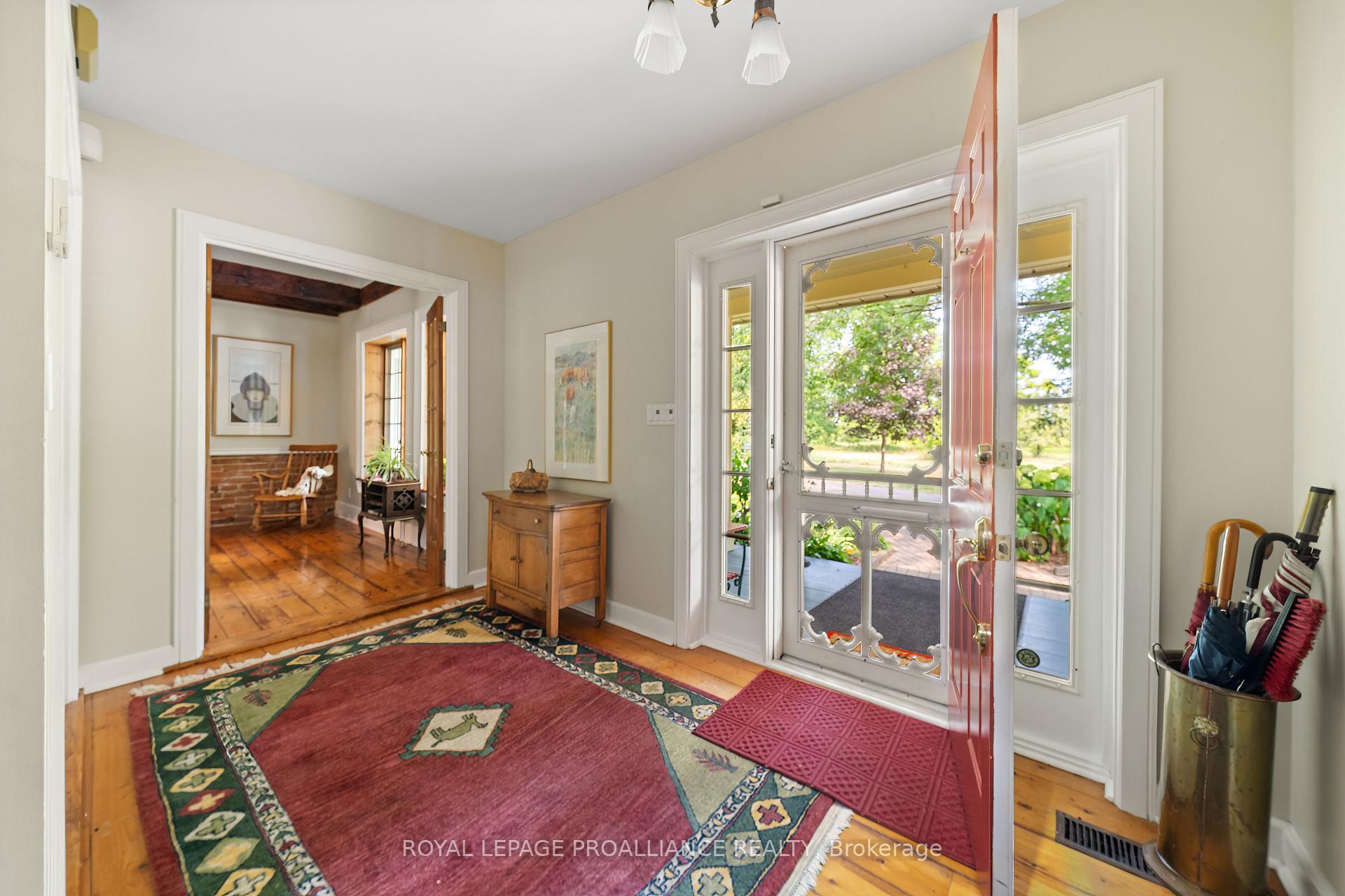Photo 5 of 14065 Loyalist Parkway, Prince Edward County, Hallowell Ward — HOMEH