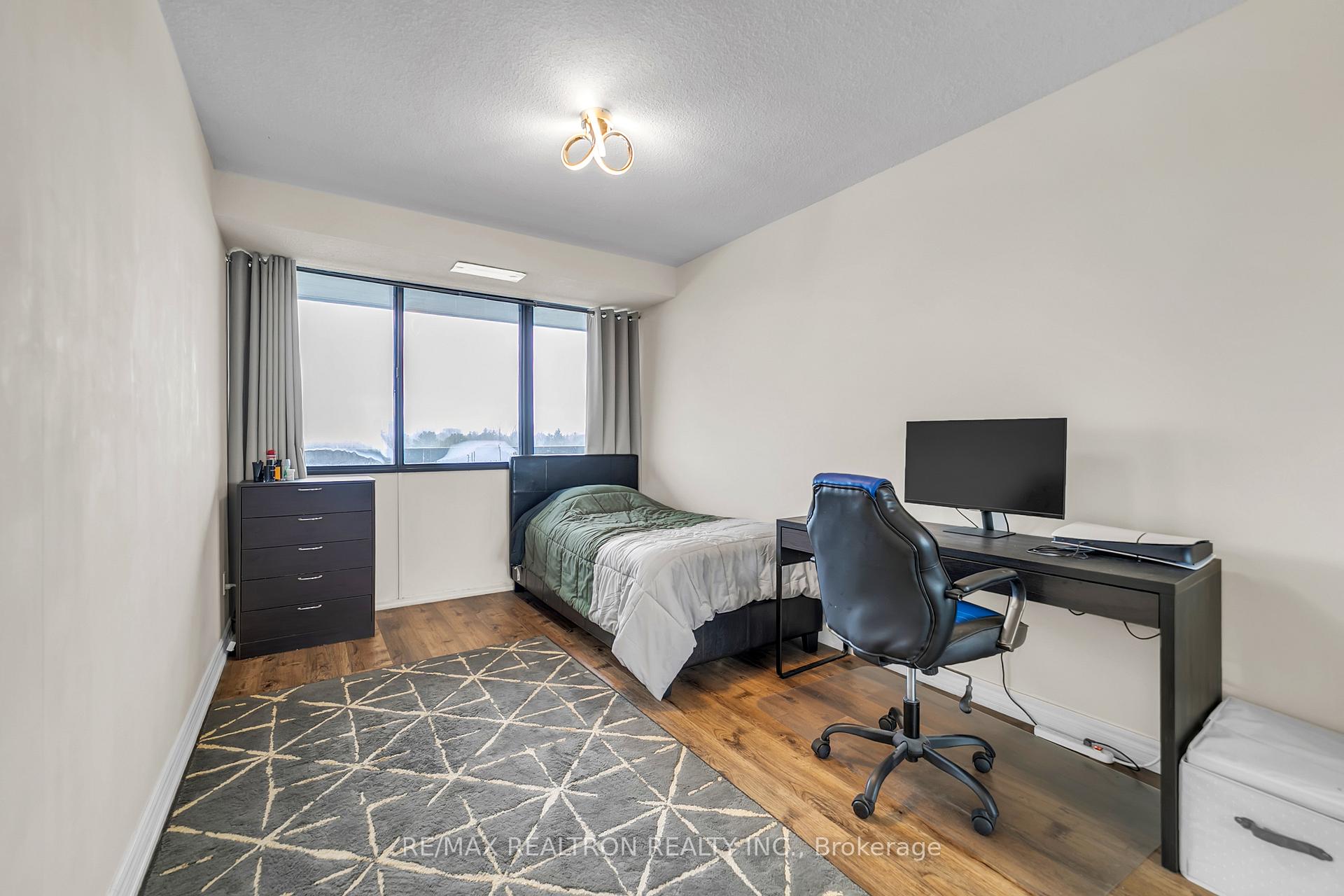 Photo 36 of Unit 608, 8111 Yonge Street, Markham, Royal Orchard — HOMEH