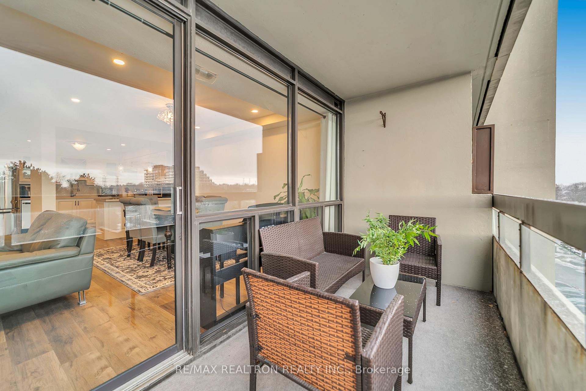 Photo 43 of Unit 608, 8111 Yonge Street, Markham, Royal Orchard — HOMEH