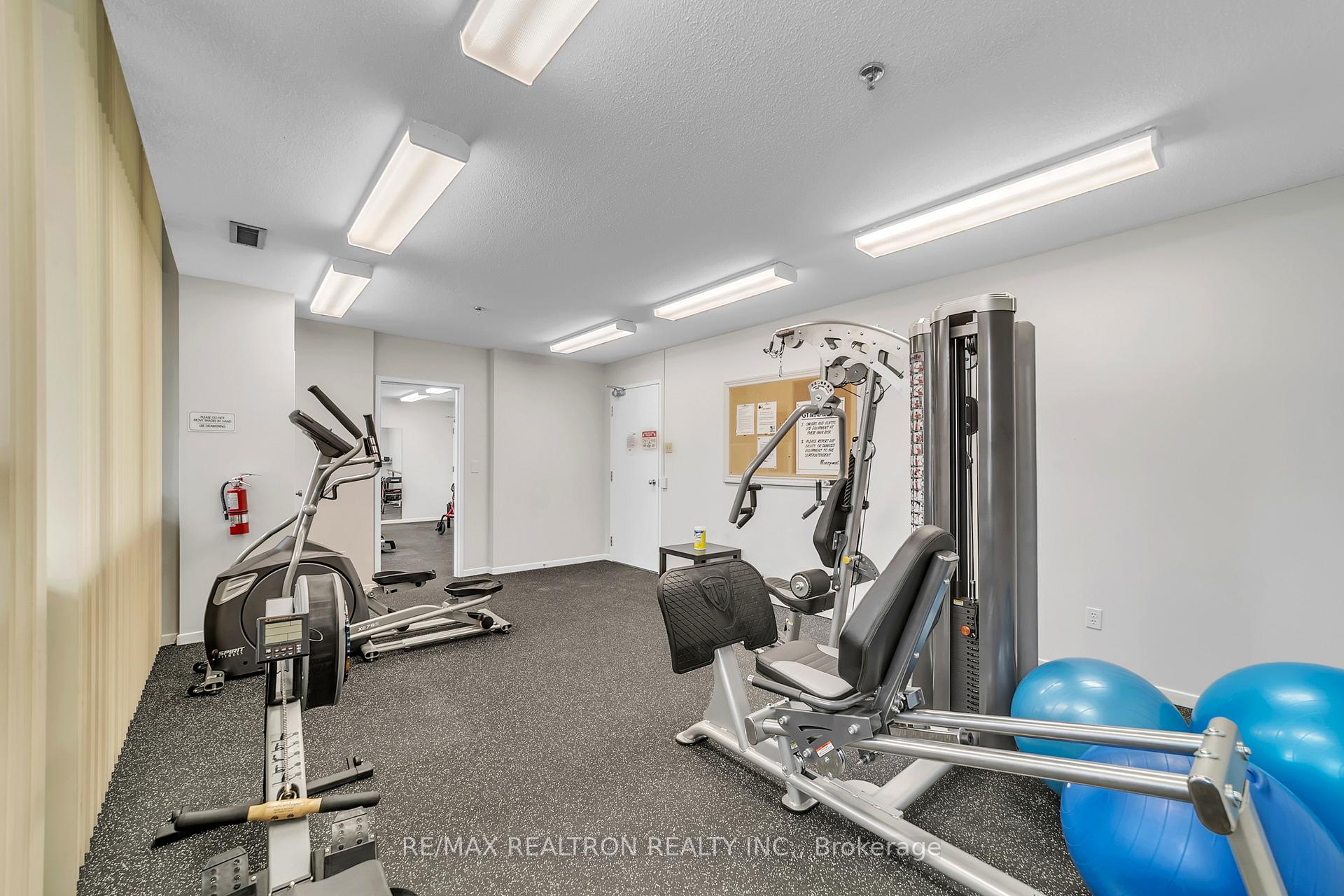 Photo 18 of Unit 608, 8111 Yonge Street, Markham, Royal Orchard — HOMEH