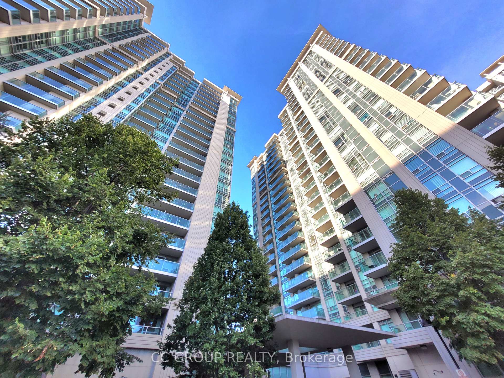Front of Unit 1005, 35 Bales Avenue